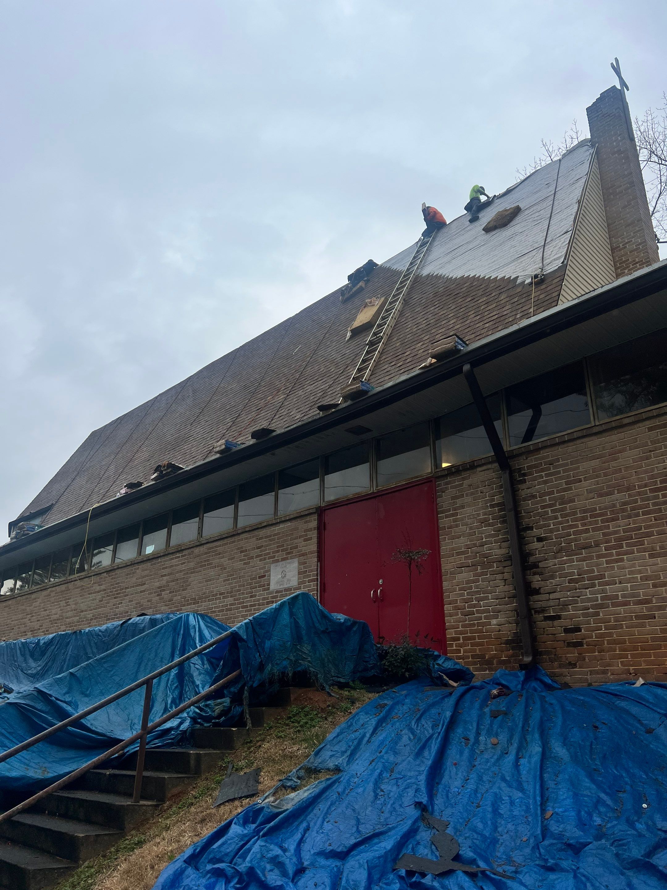  roof replacement using OC trudef duration roofing system by Nailed It Roofing & Remodeling LLC