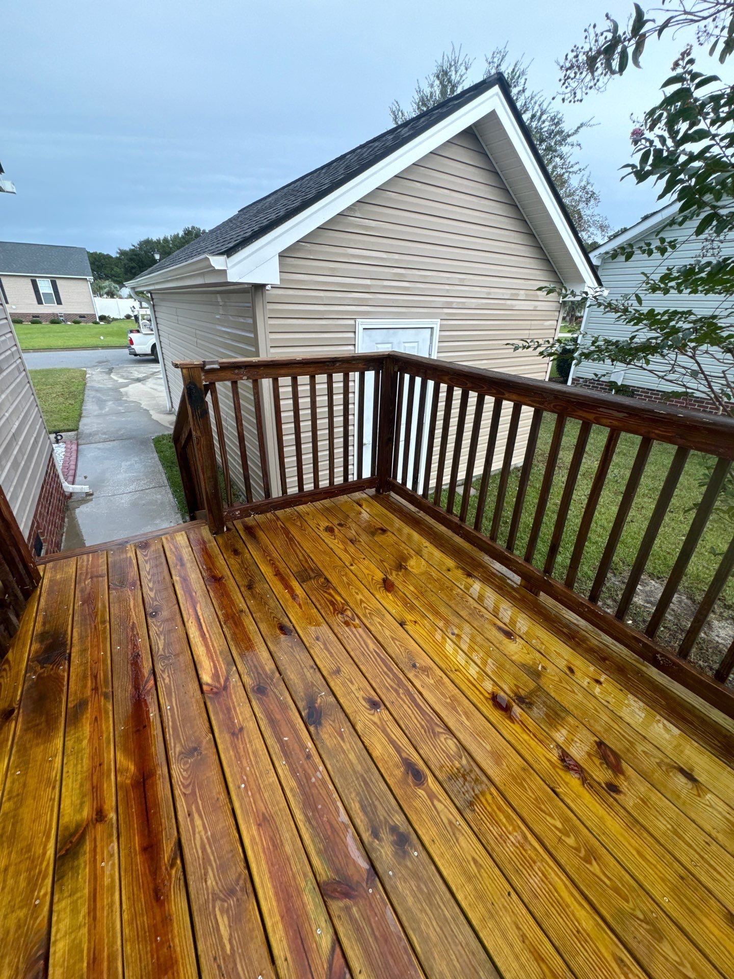 Painted Deck using Wood Sealant by DuraSeal
