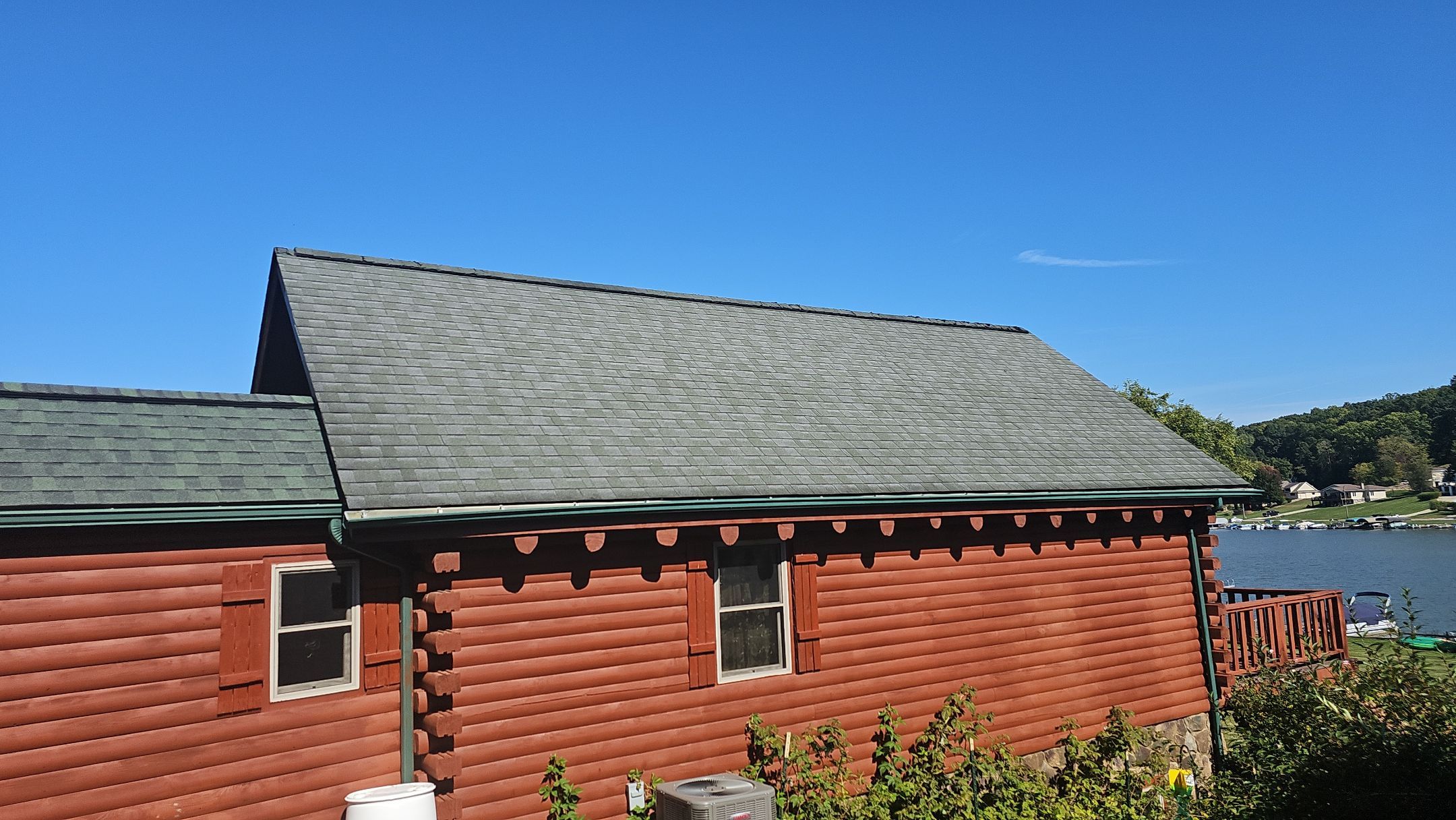 Alpha Rib, Color: Ivy Green by Eagle Eye Roofing