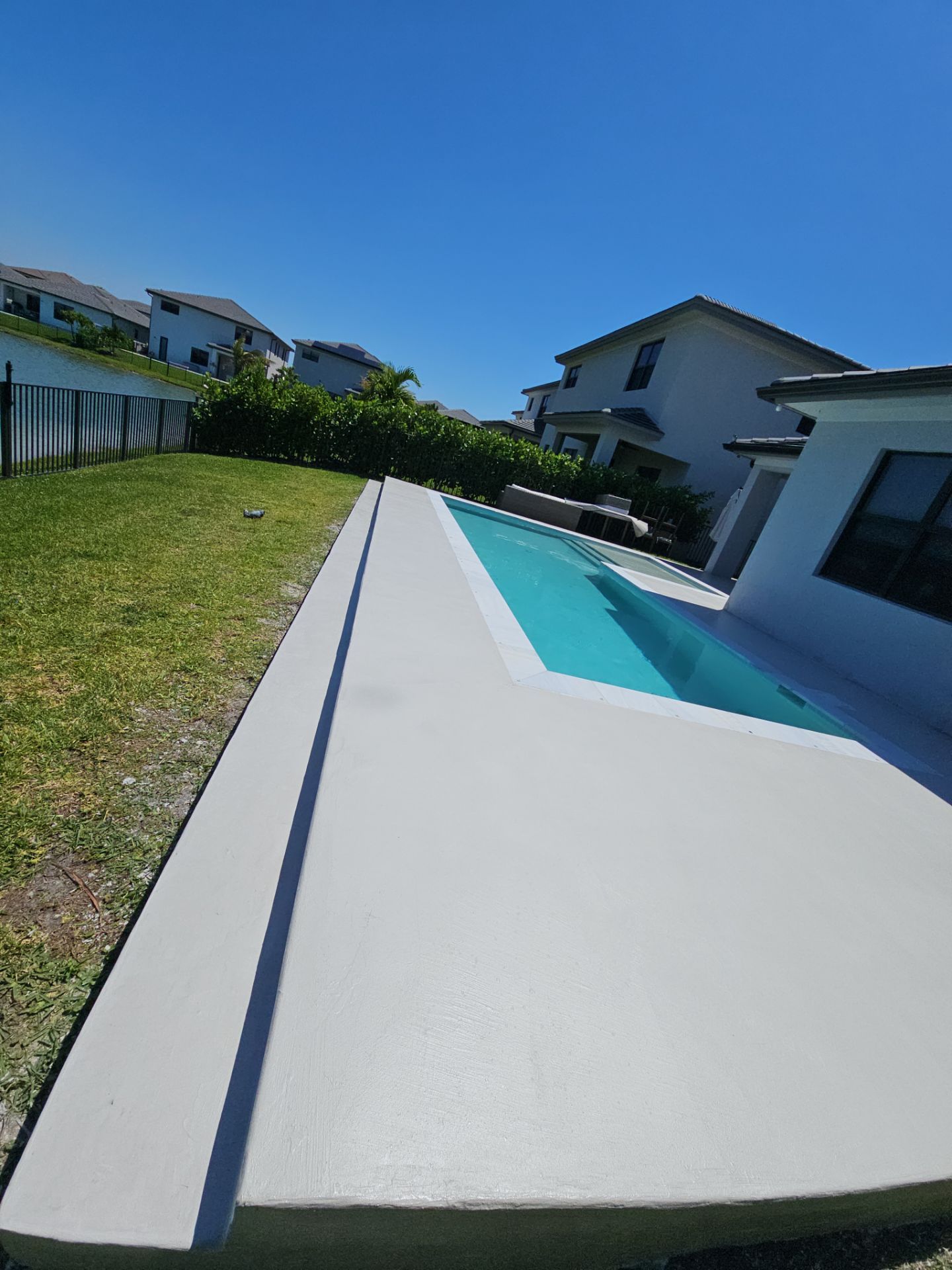 Pool Deck Resurfacing by Seamless Surfaces