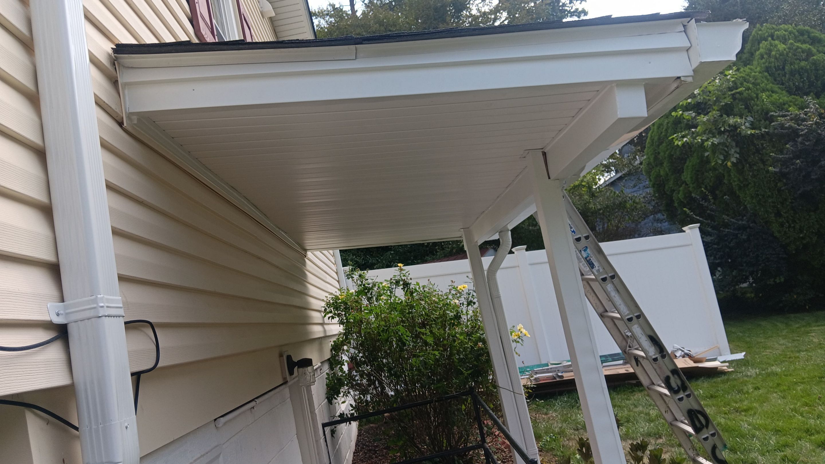 Falls Church : Residential Roof Replacement with CertainTeed Landmark Pro in Max Def Heather Blend by RM Banning, Inc.