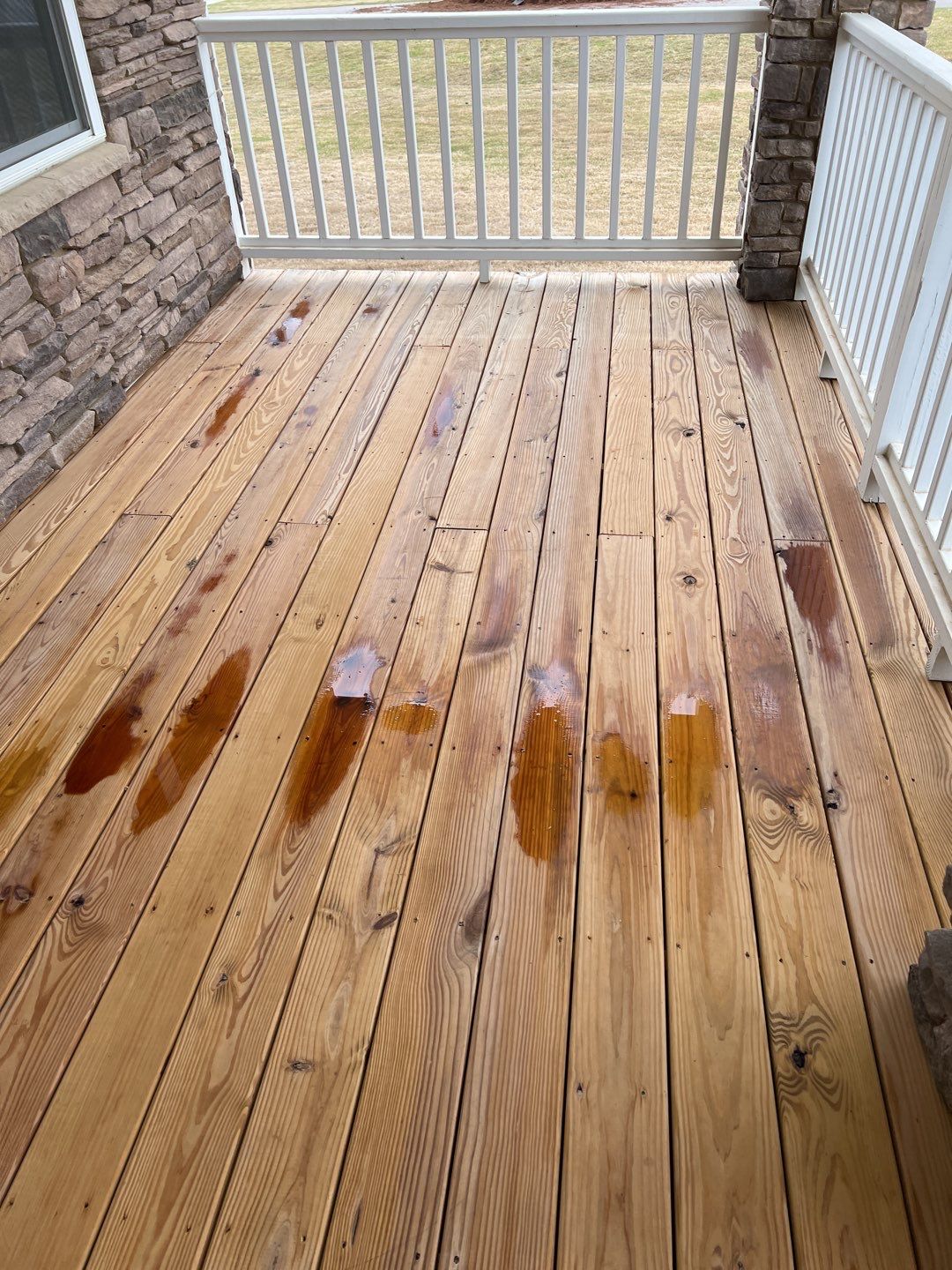 Screened Porch using Wood Sealant by DuraSeal