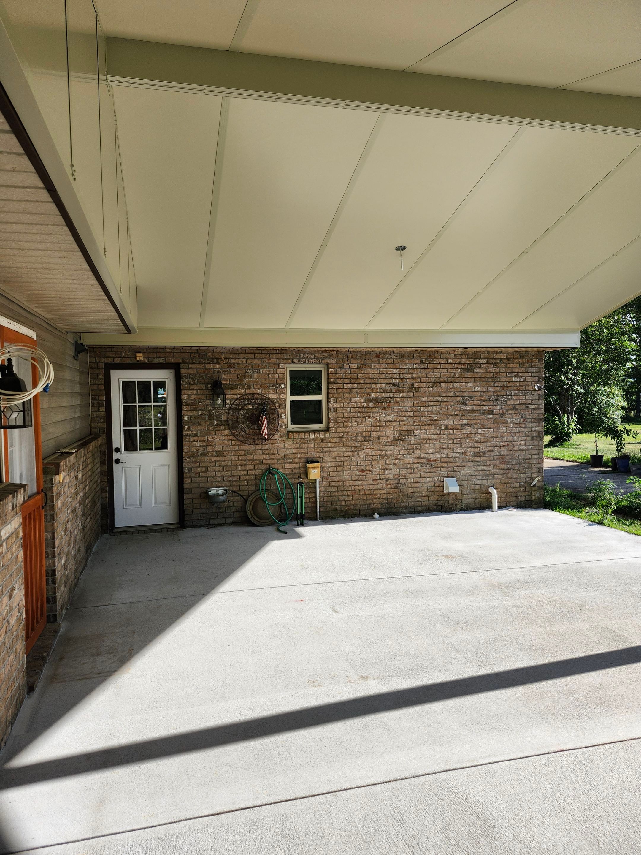 Patio Cover & Screen Room w/Vinyl 4-Tracks by Titan Sunrooms