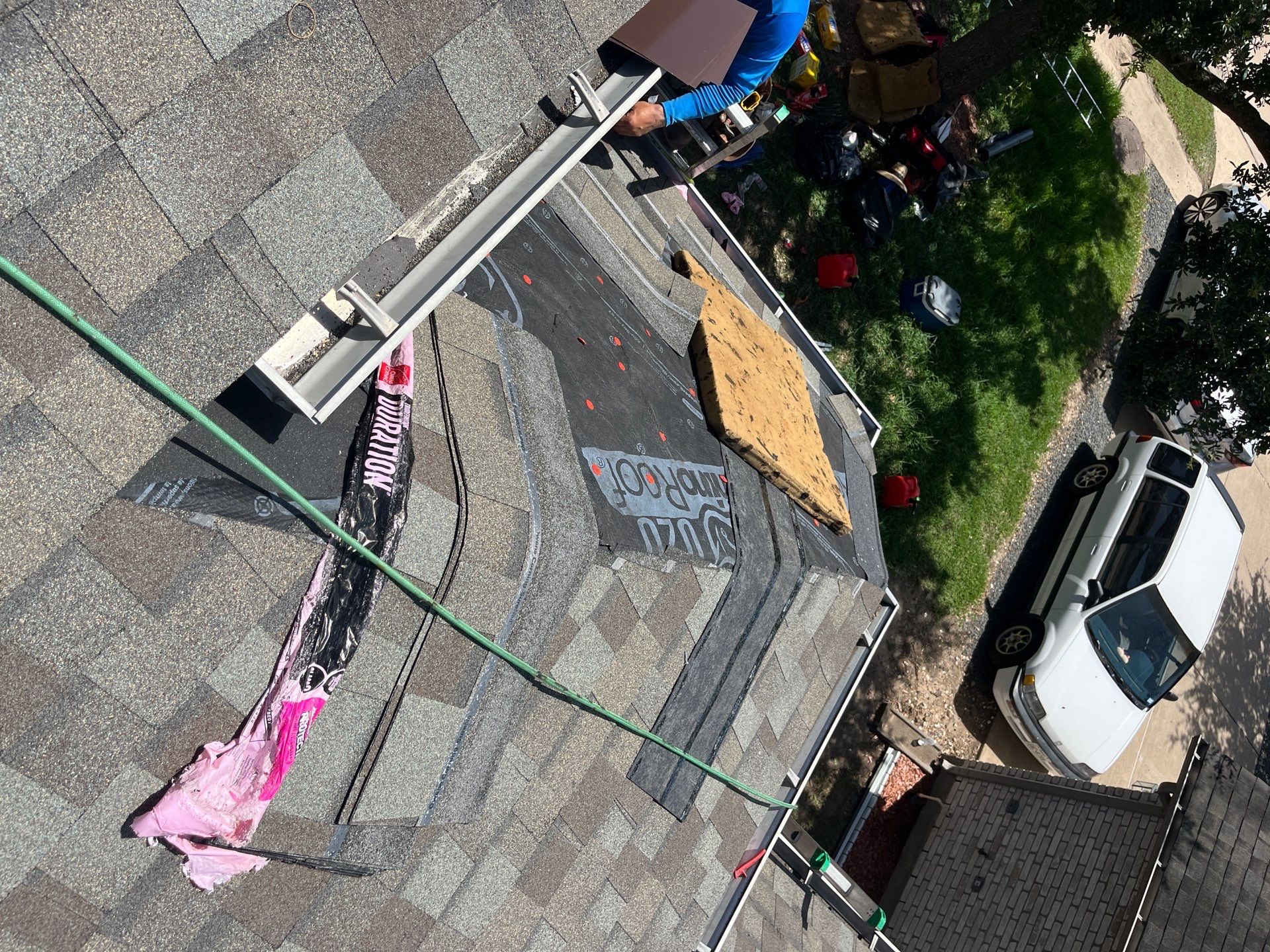 Residential Roofing Installation using Owen's Corning Duration (Lifetime) Shingles by Roof Repair Company