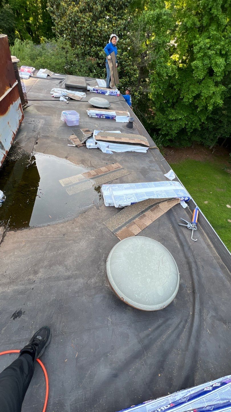 Commercial Flat Top Roof by Roof Bullies