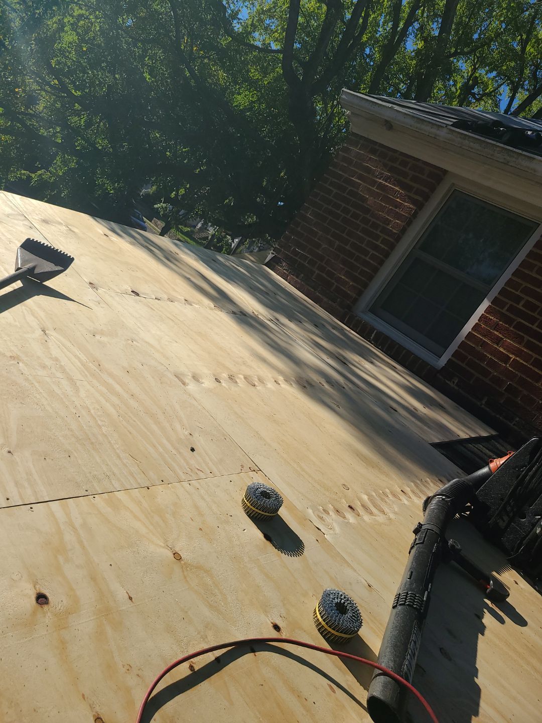 Arlington: Residential Roof Replacement With CertainTeed Landmark Designer Shingles in Georgetown Gray by RM Banning, Inc.