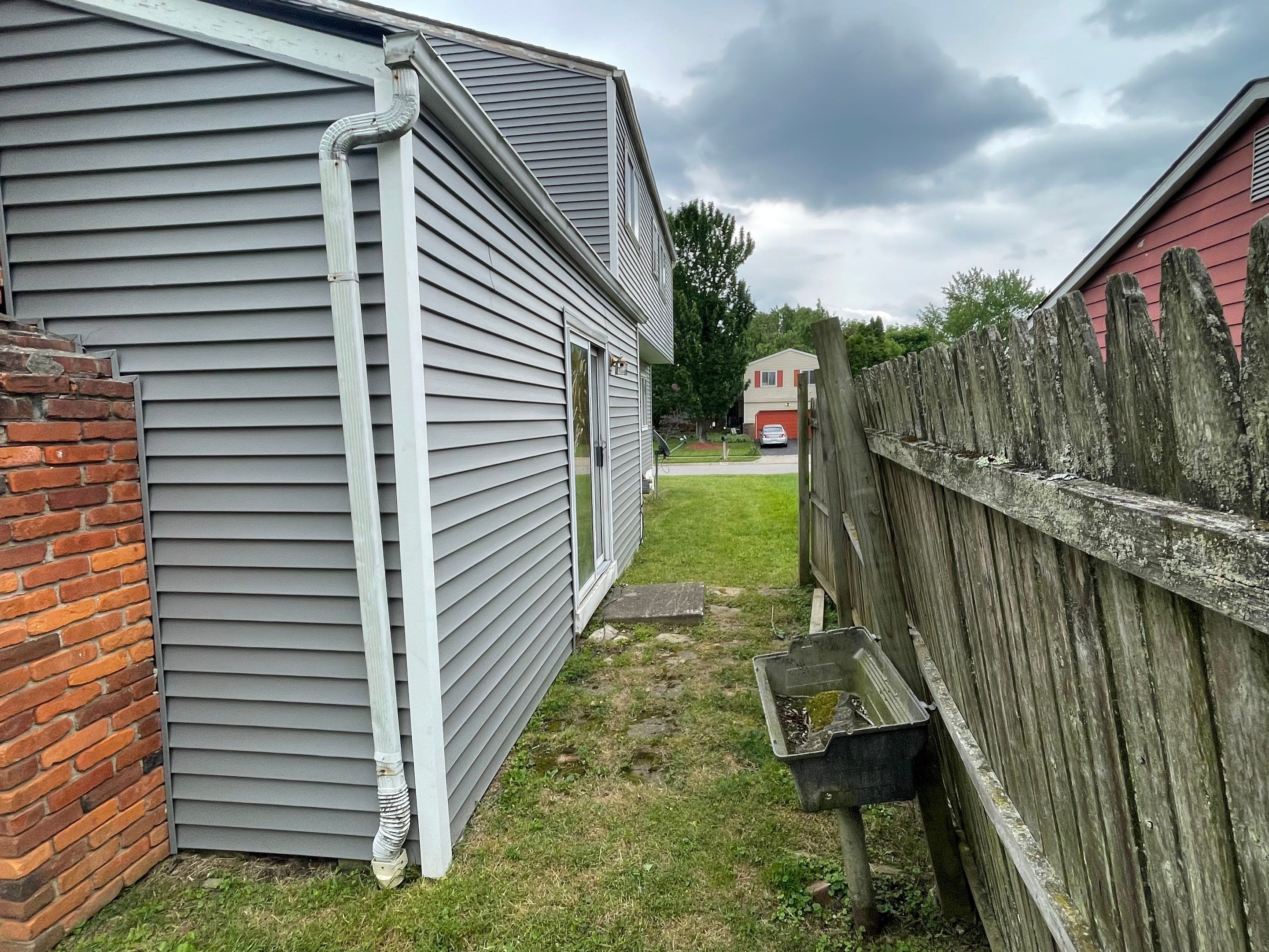 Siding Installation using Exterior Portfolio Vinyl Siding by SOS Home Ohio 