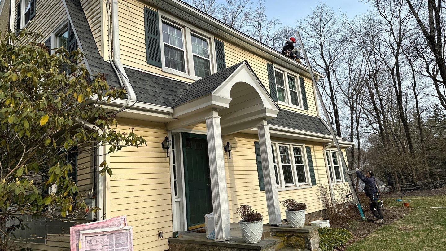 Siding Installation using Certainteed Cedar Impressions Sterling Gray by A Plus Exterior