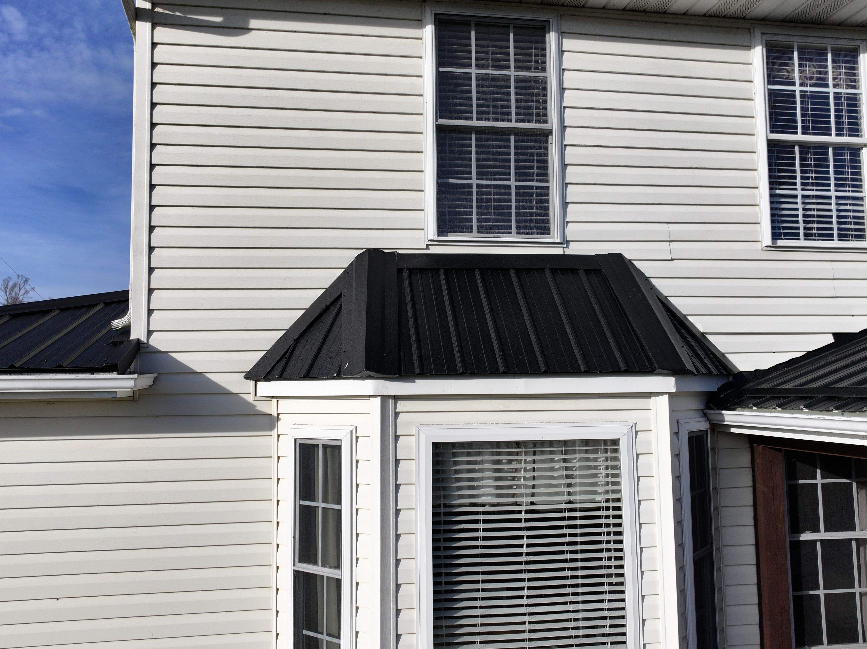 Cogan Residence by Omnia Roofing