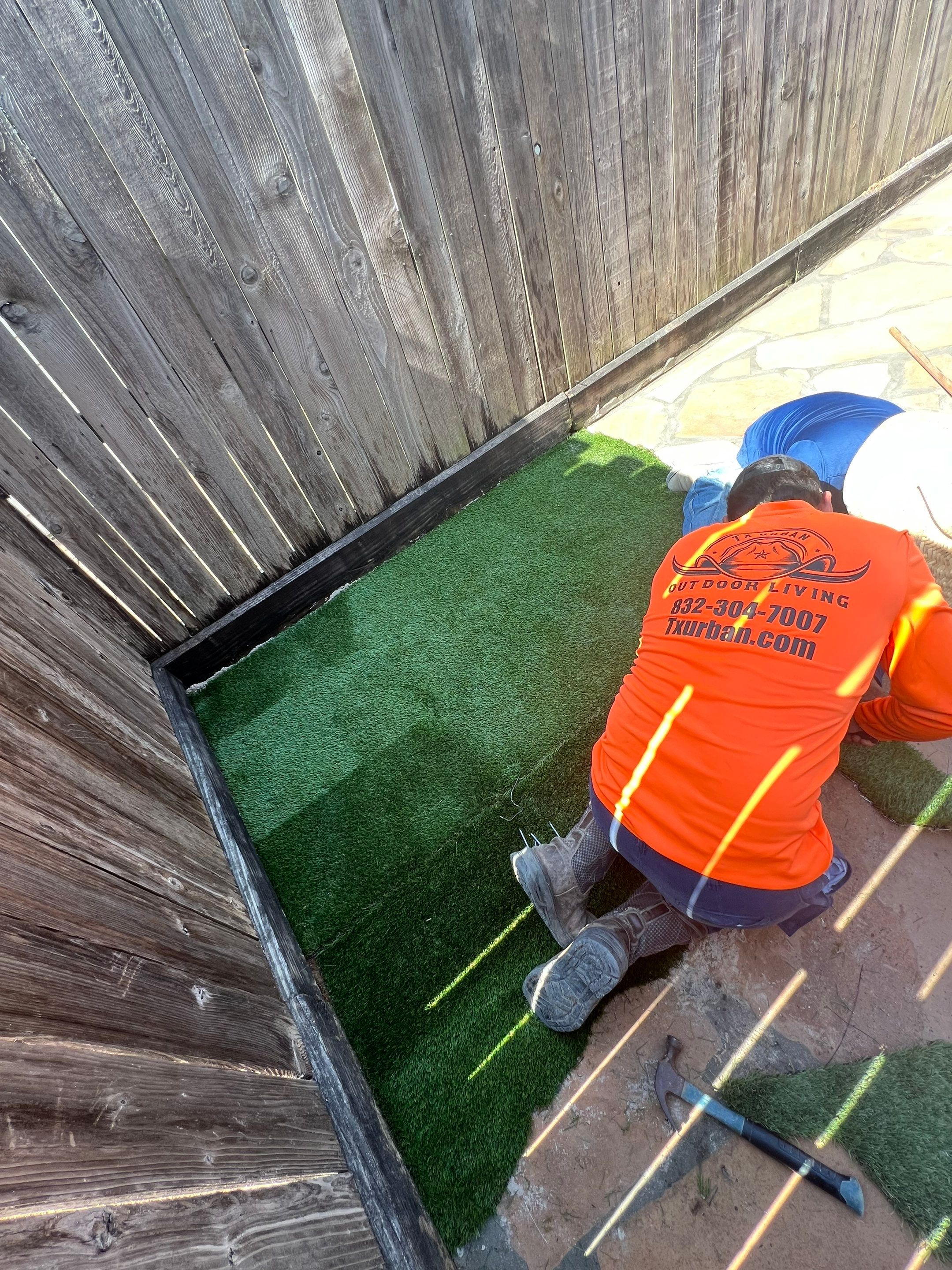 🌟 Clayton’s Backyard Flagstone Patio Home Makeover by Texas Urban Elements