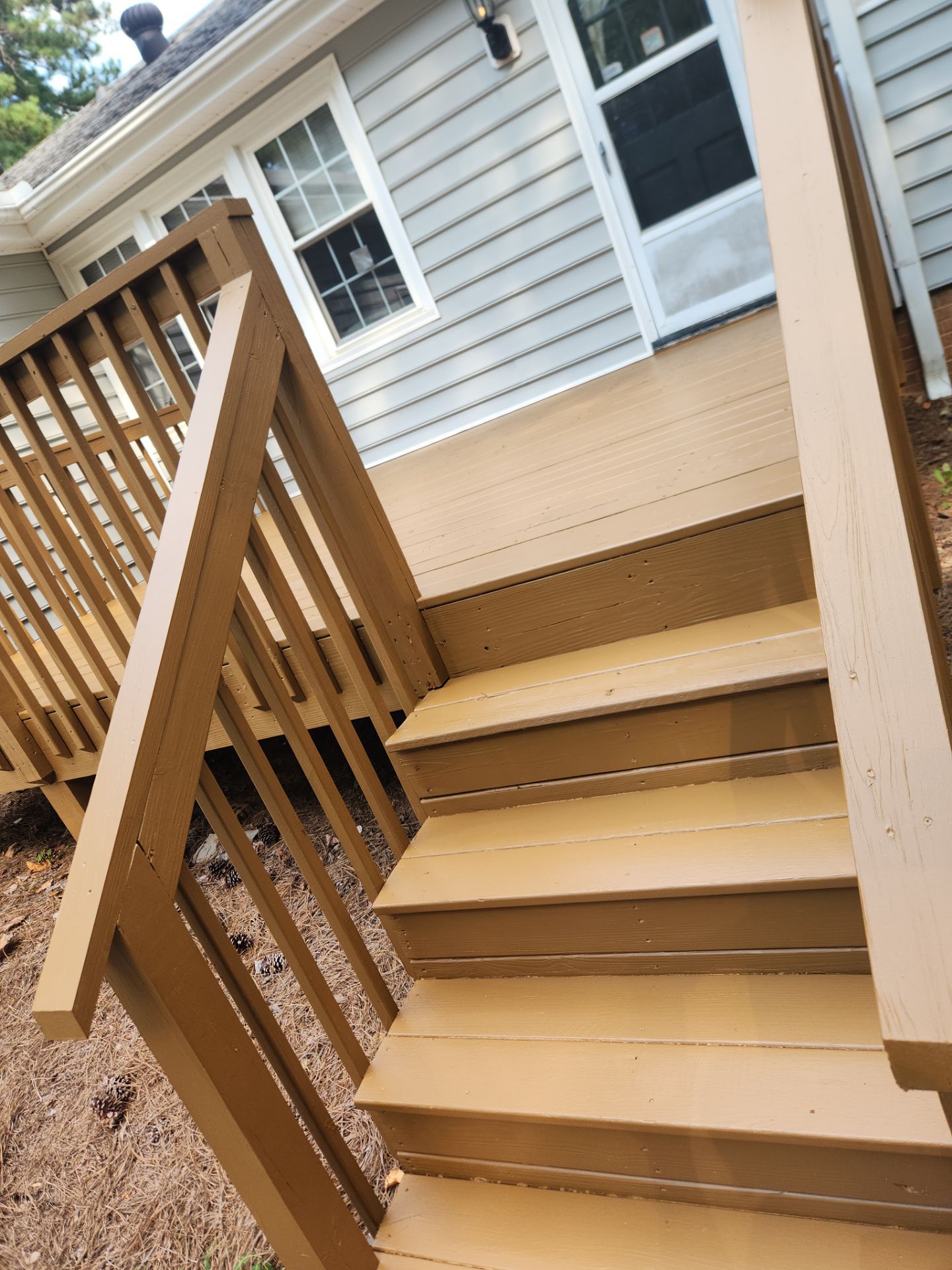 Wood Deck using Wood Stain by DuraSeal