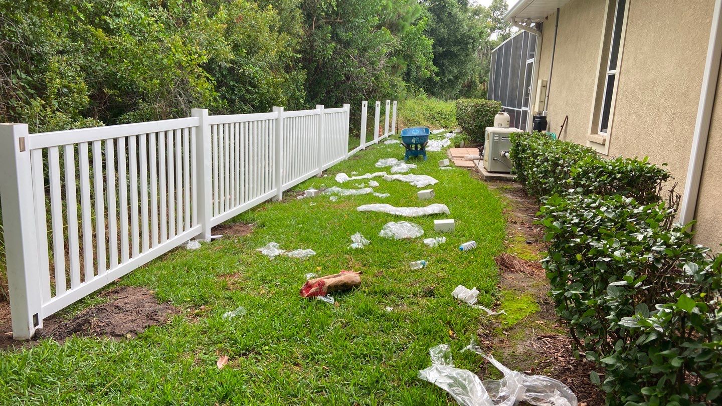 Bradenton, FL Vinyl Picket Fence Installation using White Vinyl Picket Fence by Asap fence and gates, LLC