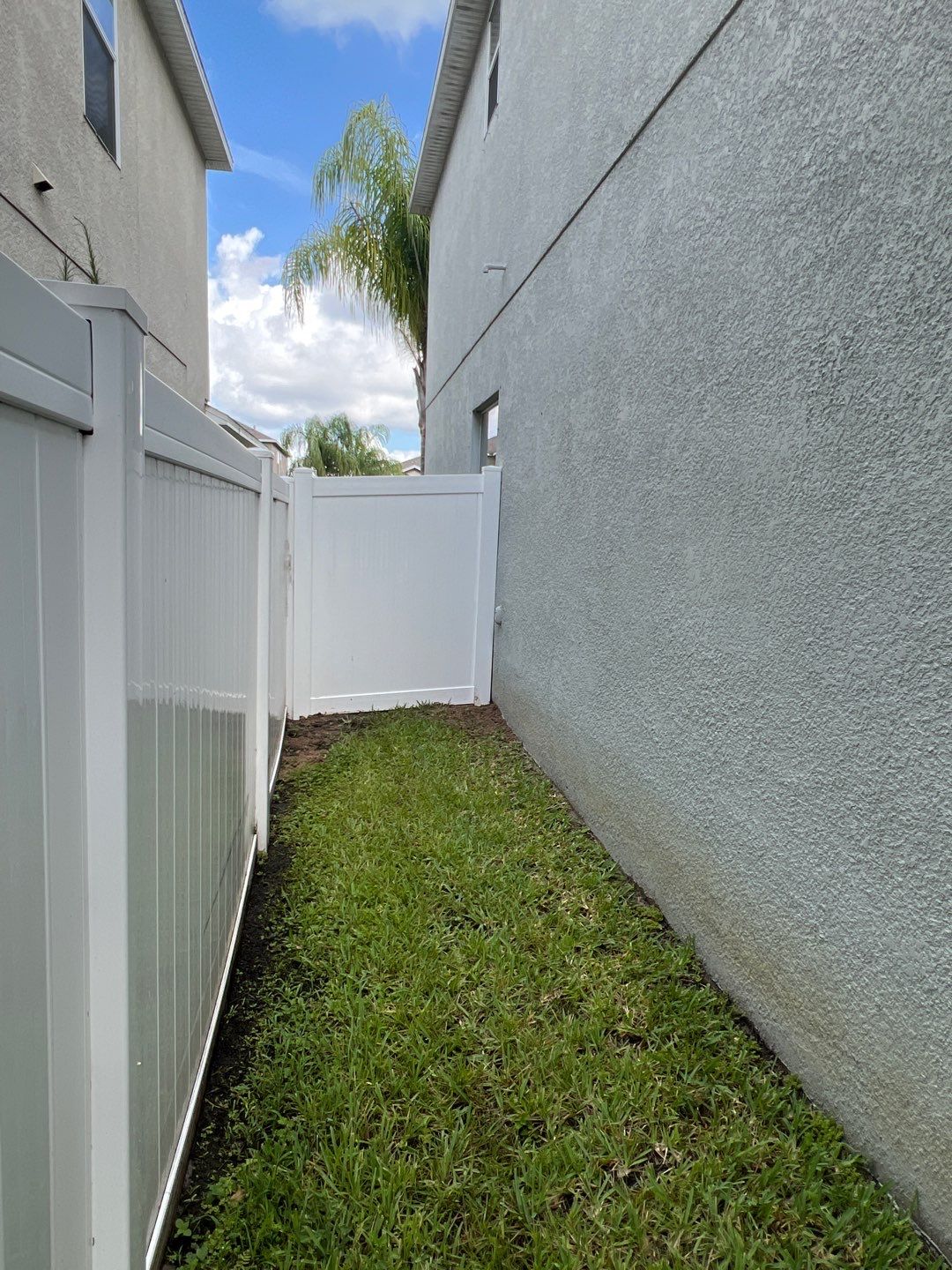 Ruskin, FL 6ft. Tall White Vinyl Privacy with 4ft. Tall White Vinyl Spaced Picket Fence by Asap fence and gates, LLC