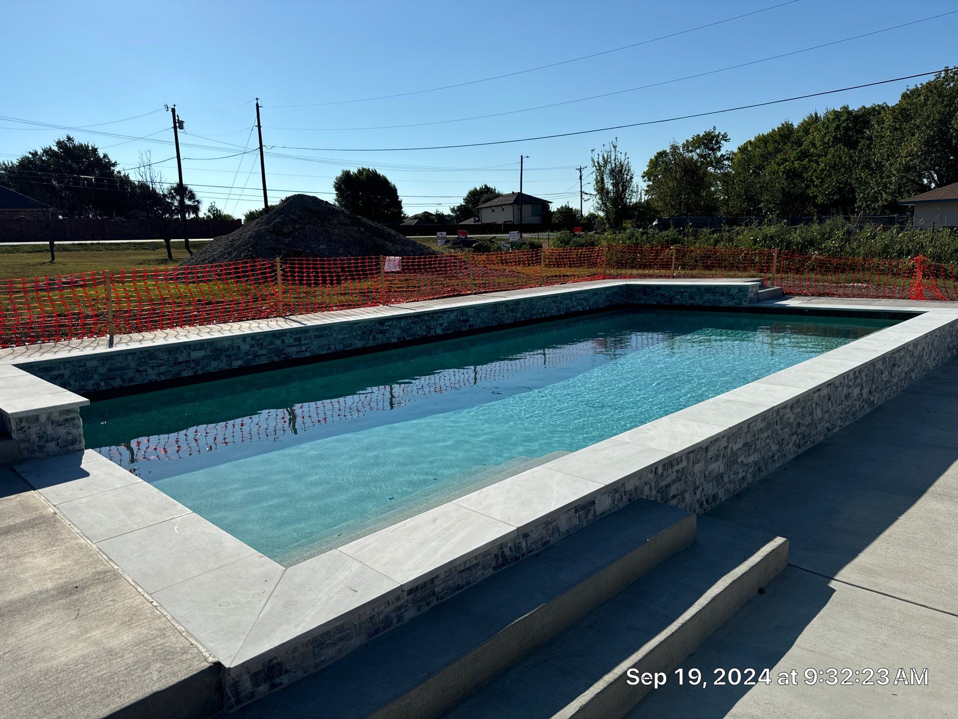Large Modern Rectangular Pool with Tanning Ledge by Pinnacle Pools and Spas - DFW