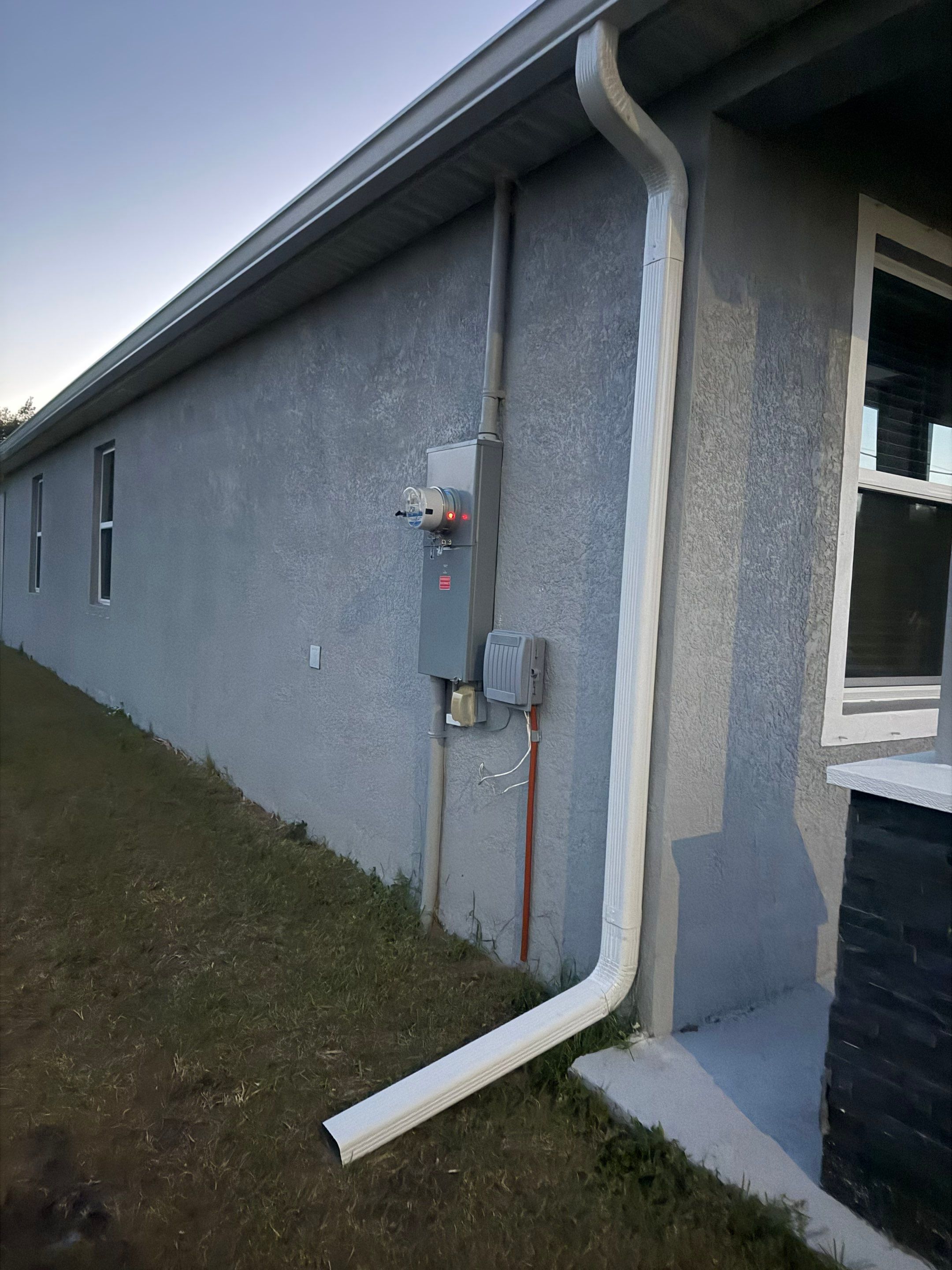 6-inch K-style Seamless Gutters in Punta Gorda FL by Gutter Professors