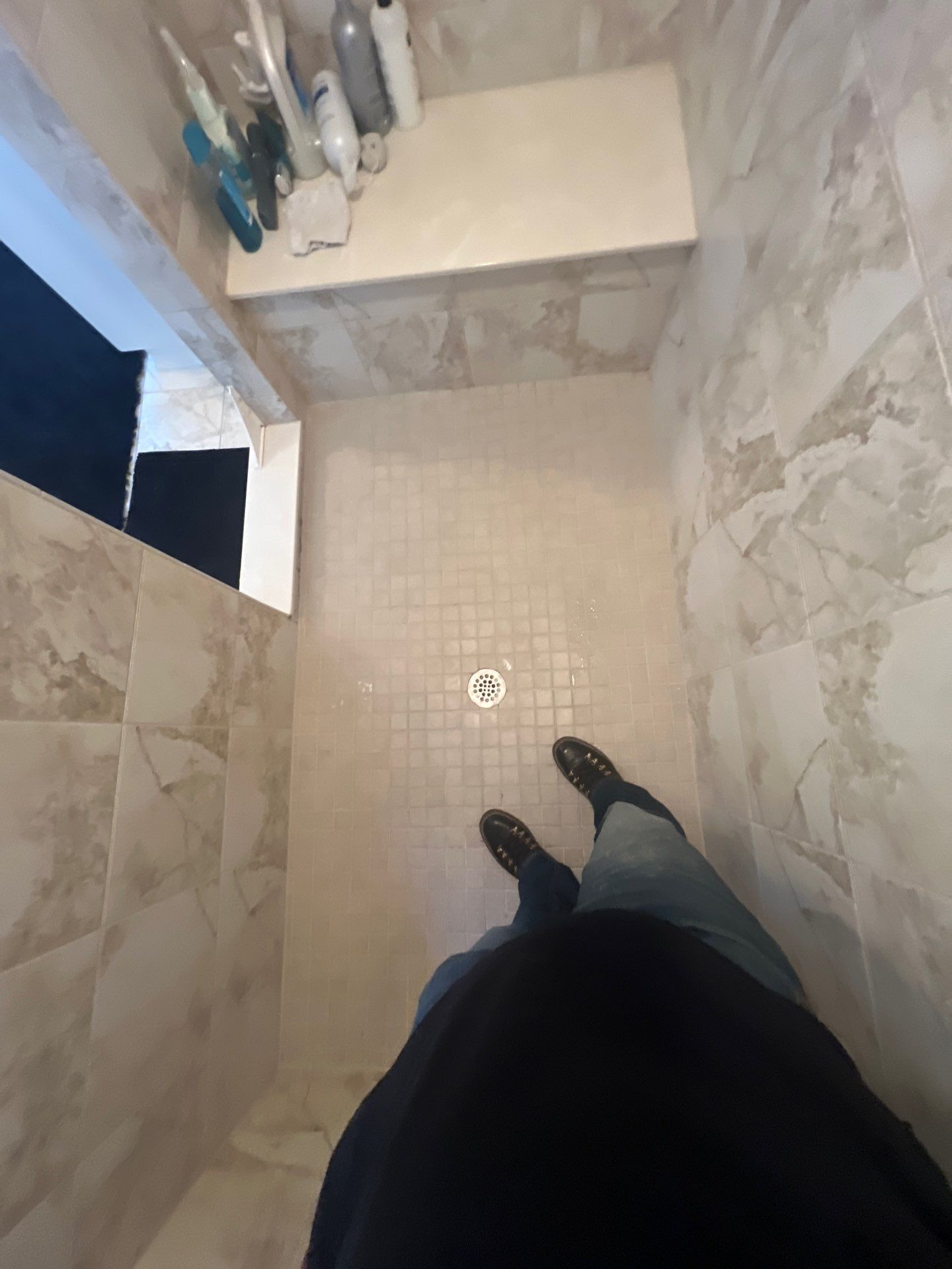 Large Onyx Shower by The Shower Company