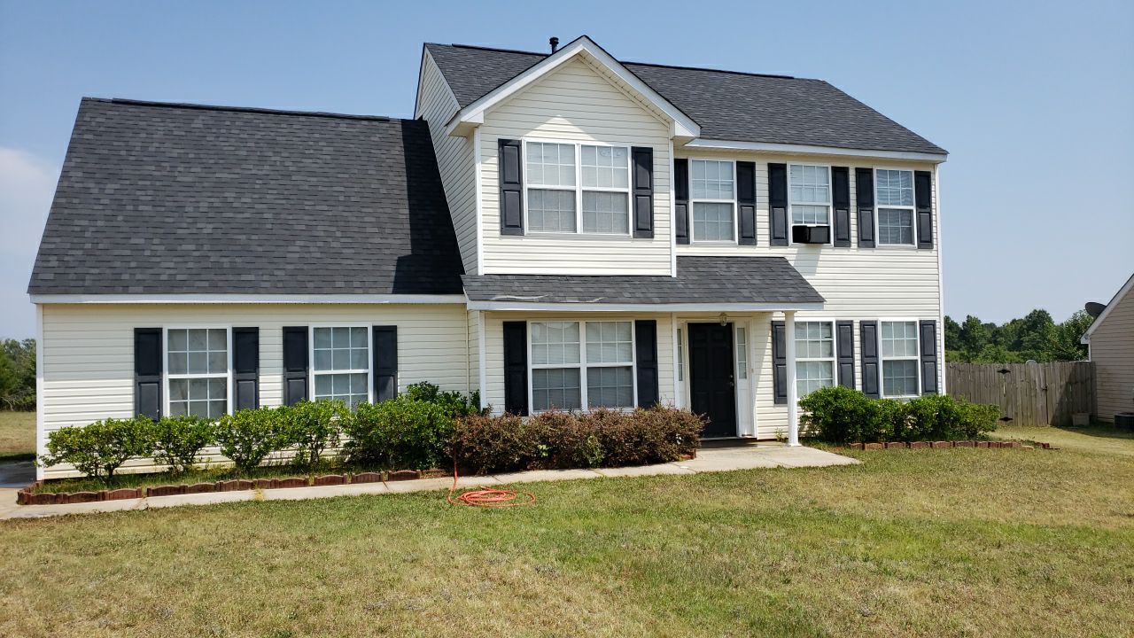 House Wash using cleaner by Power Wash Masters LLC