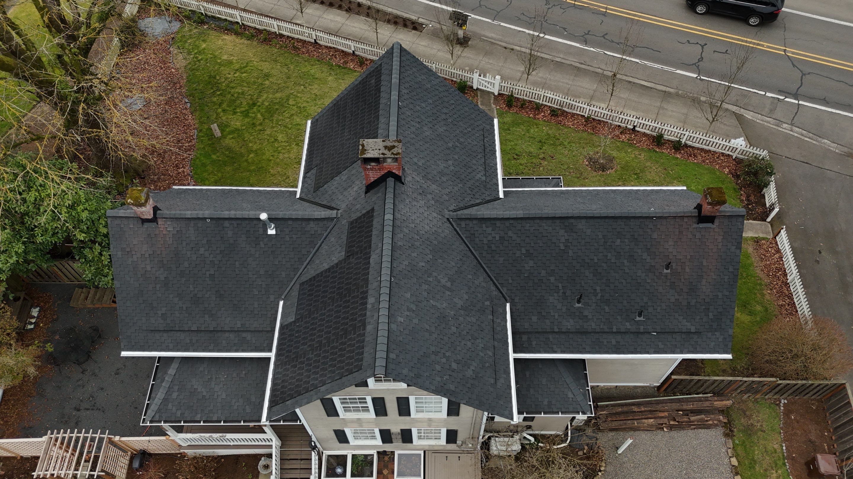 Carbon Woodcrest | Roof Replacement in Oregon City 97045 by Valiant Roofing, LLC