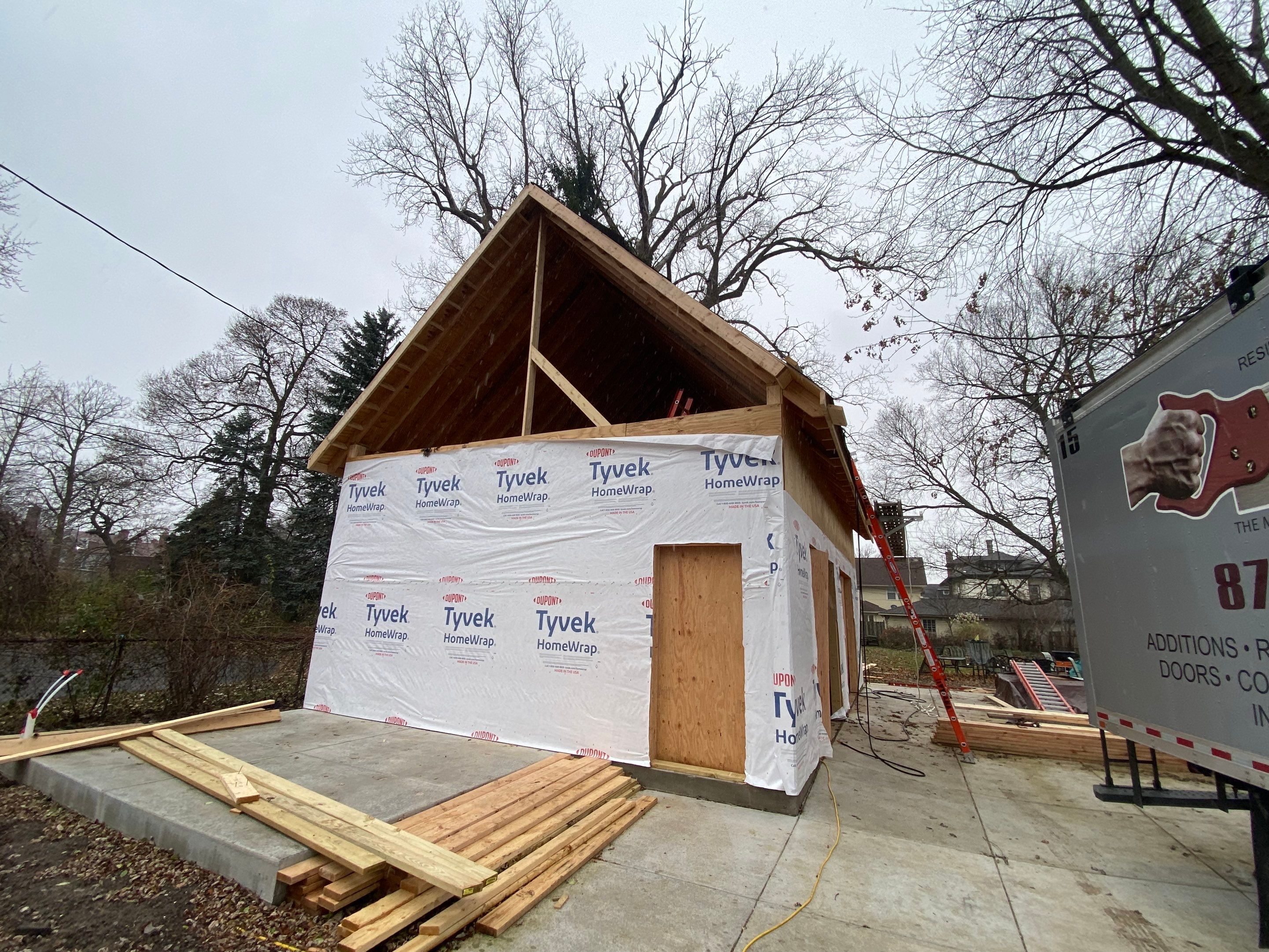 Garage by Ivy Lea Construction