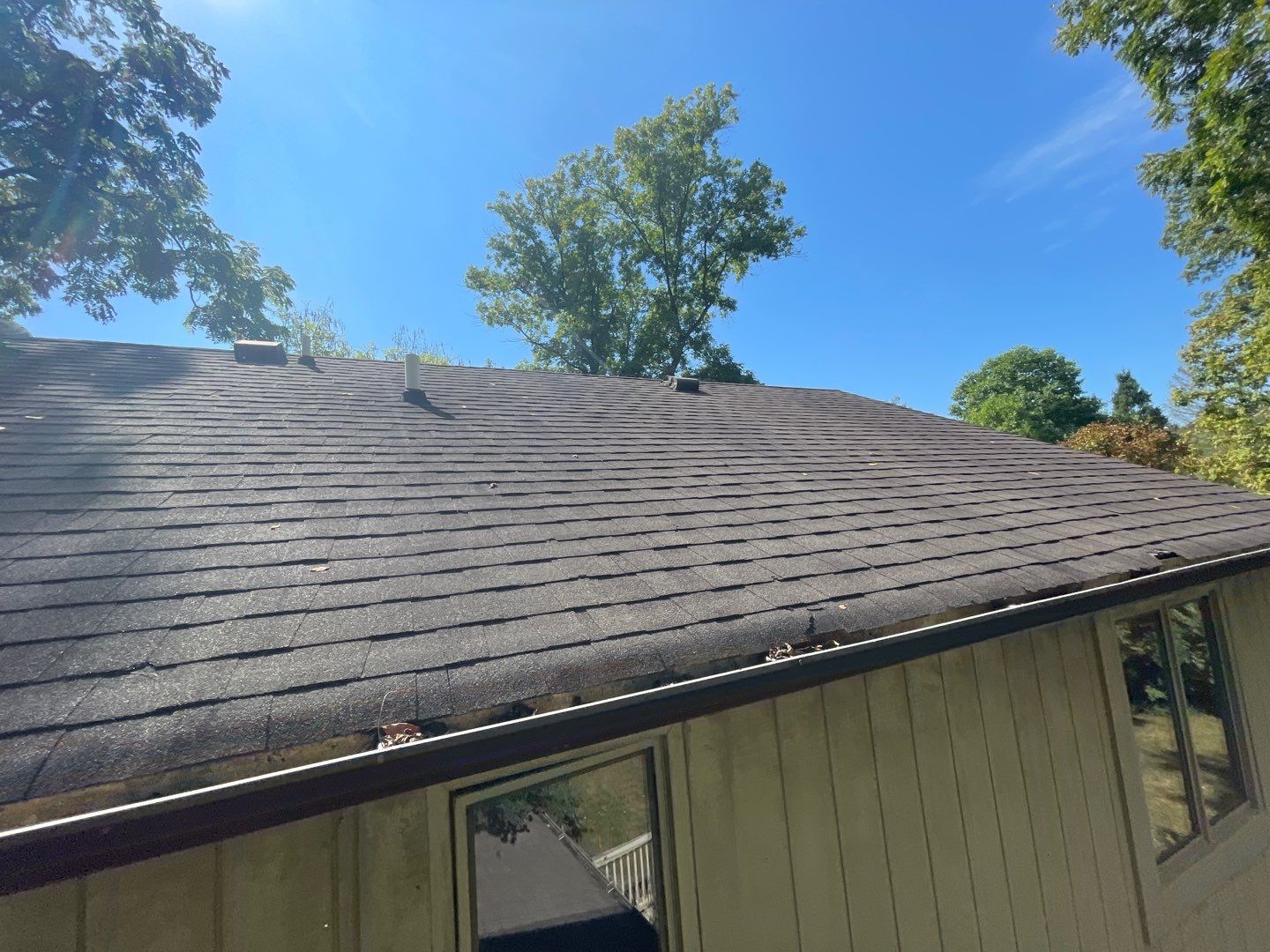 Seabreeze Roof Replacement, Exterior Siding and trim repairs and paint by 317 Roofing & Restorations