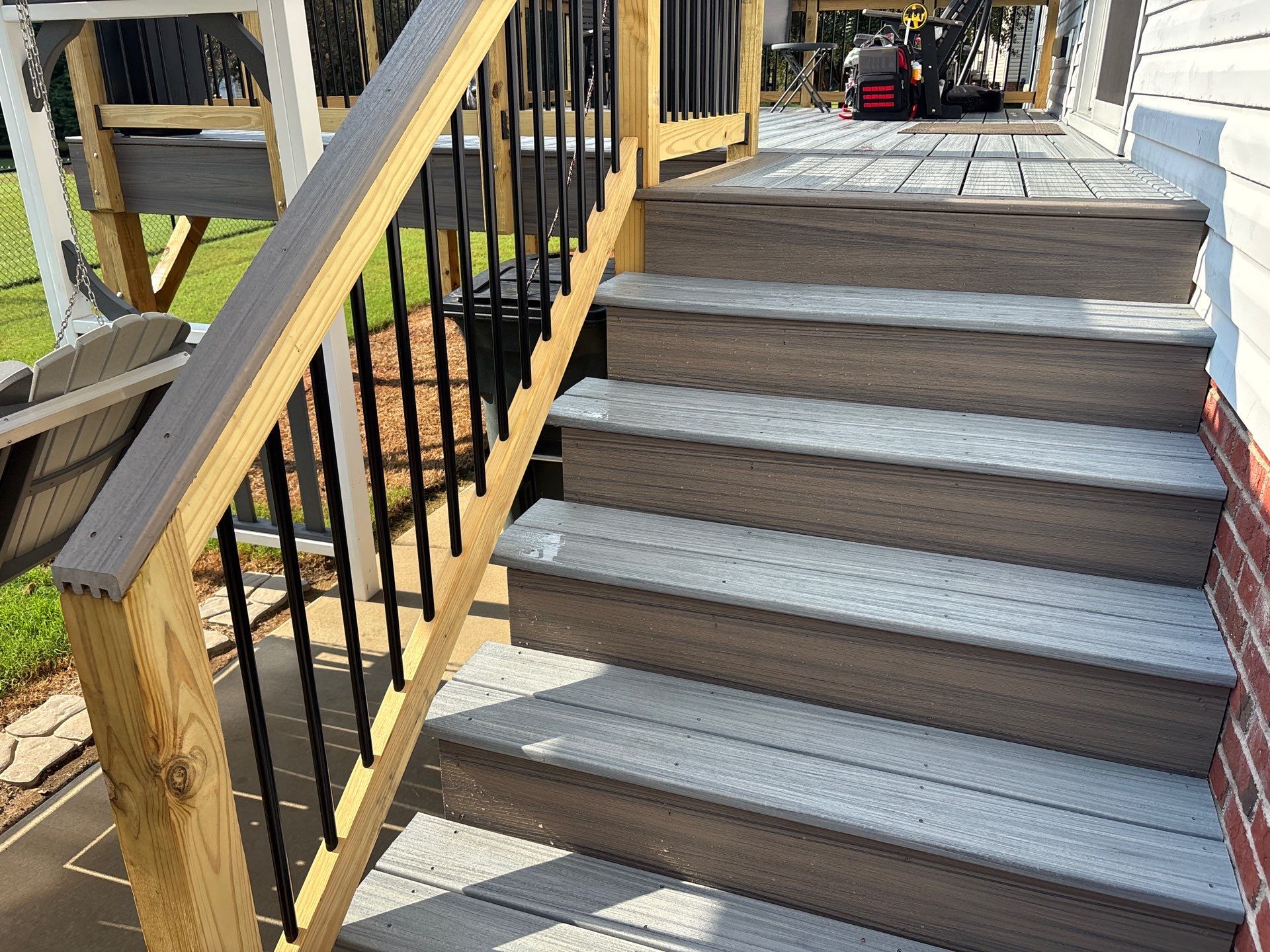 Wood Deck using Wood Sealant by DuraSeal