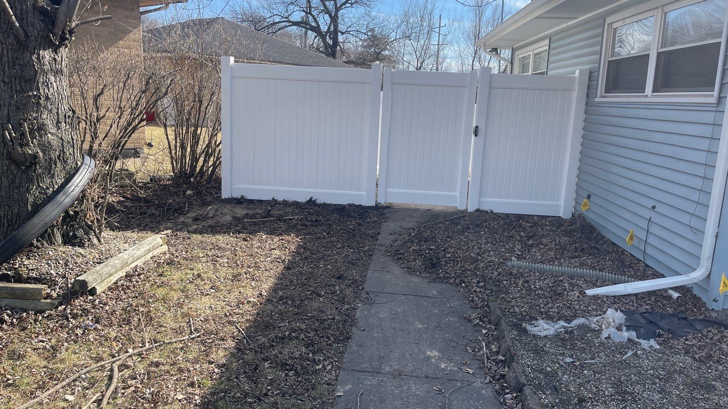 Chain link fence to vinyl fence by Kraz Construction
