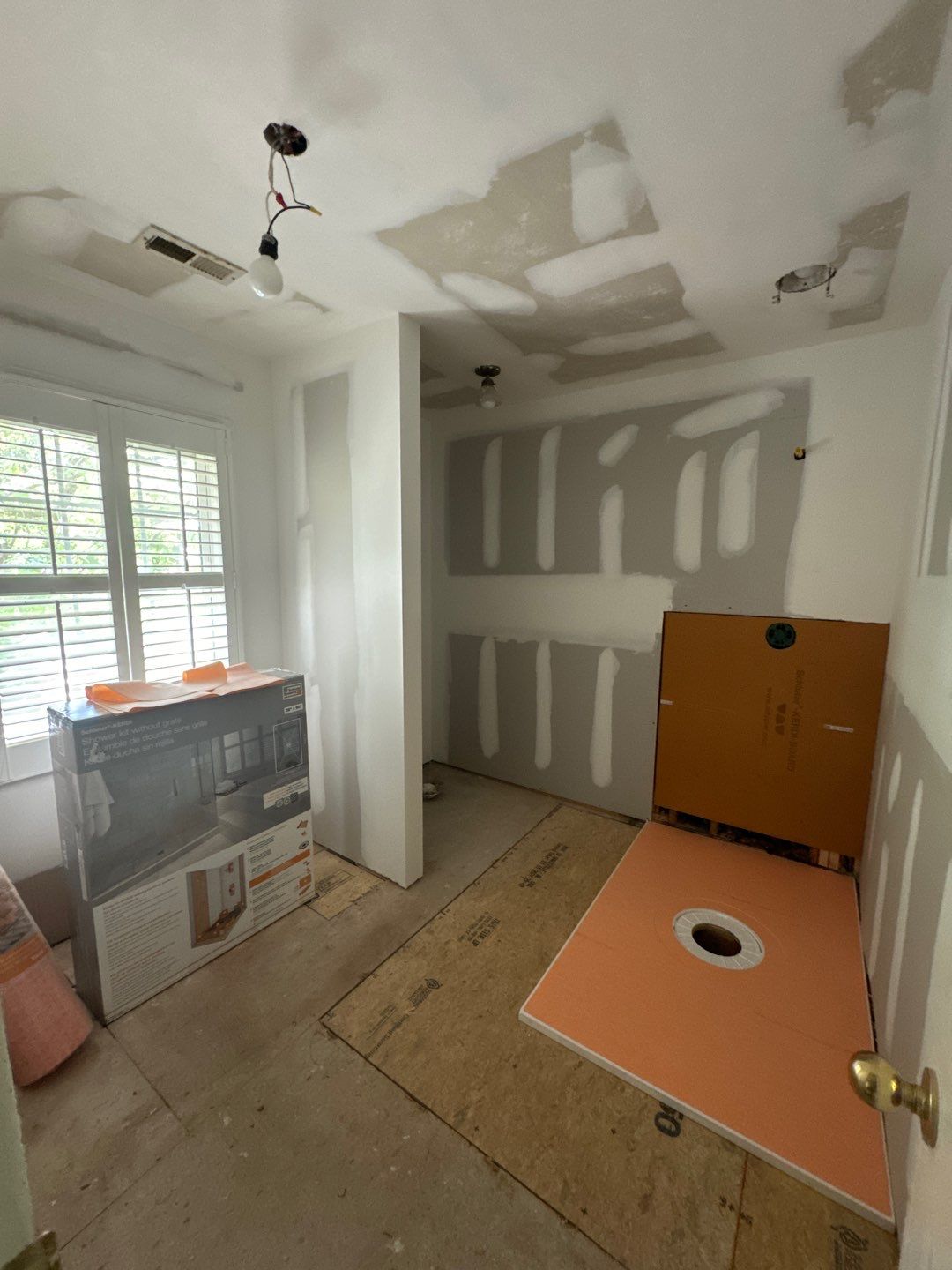 Russet Woods - Bathroom by Pillar and Pine