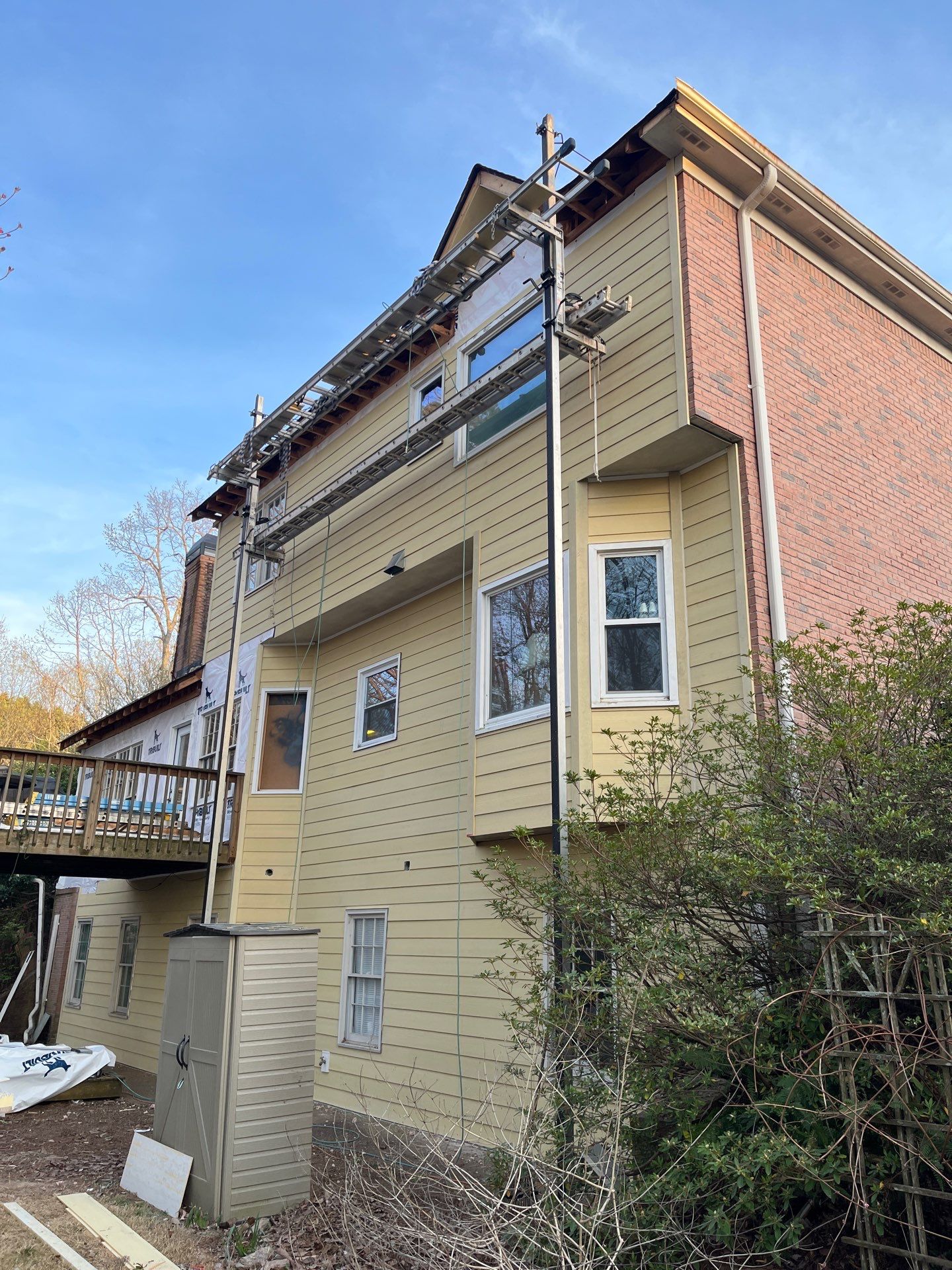 Master Vinyl Window and James Hardie Siding Installation in Suwanee, GA by Nelson Exteriors