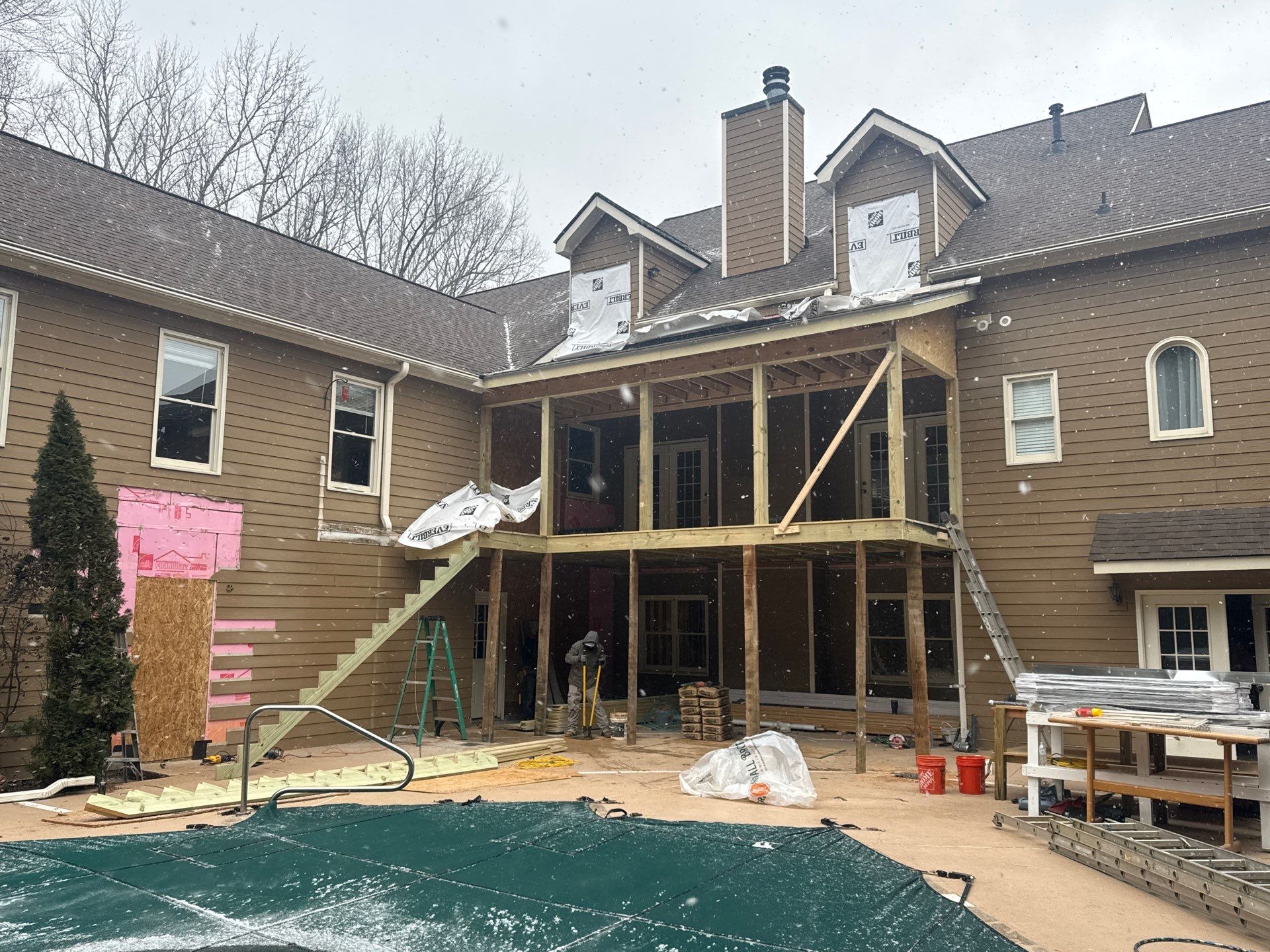 Elevated Deck and Screened-In Porch Replacement in Powder Springs by Swift Home Renovations