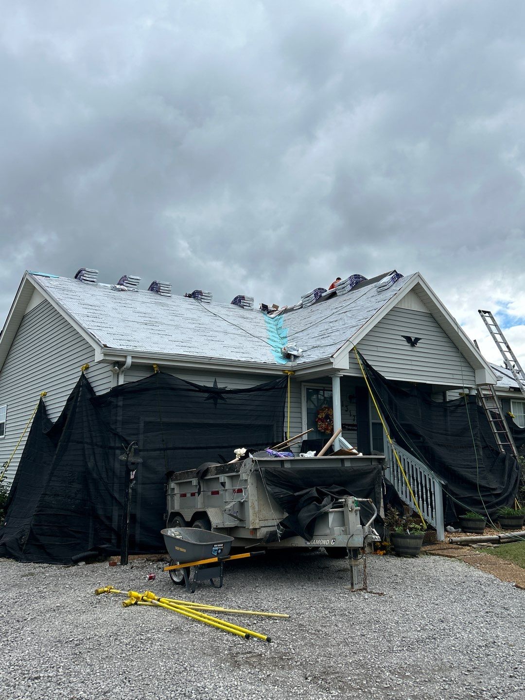 Pewter Gray Dimensional Shingles by Undersun Roofing 