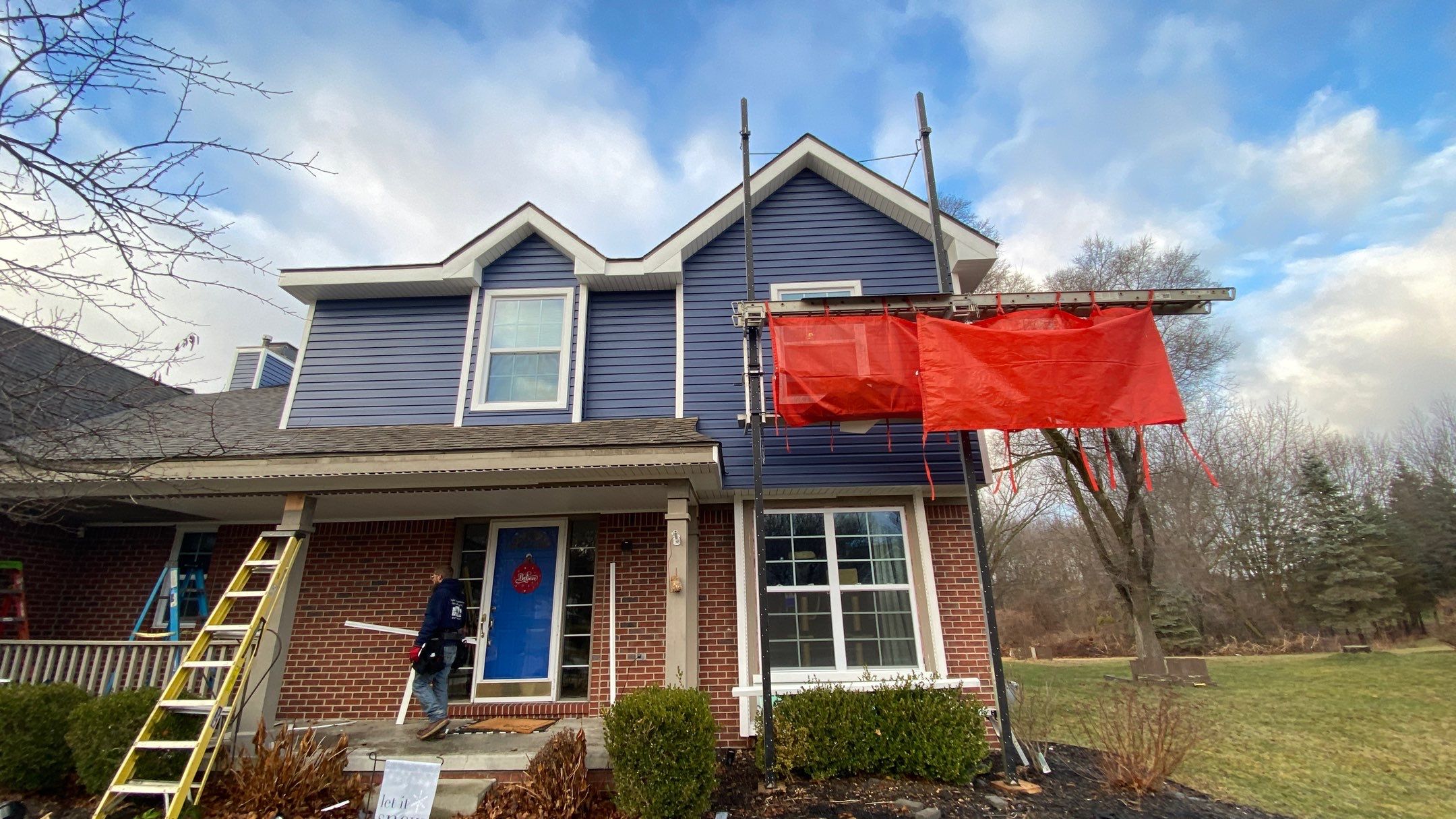 Siding Replacement using CertainTeed Restoration Classis D4 by 180 Contractors