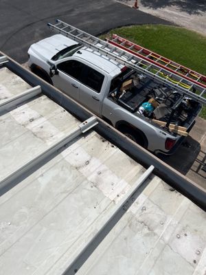Commercial Roofing Repair using Metal