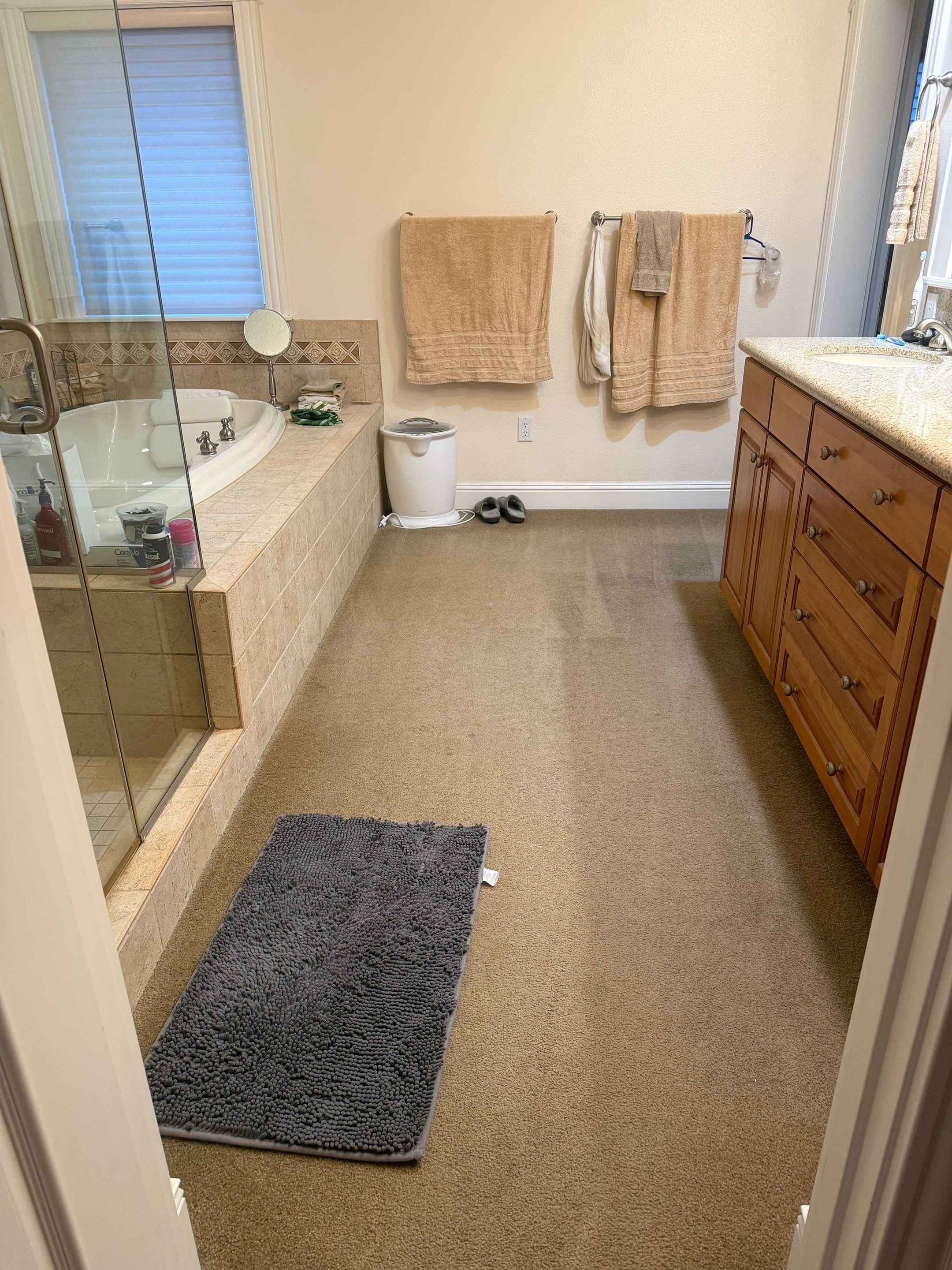 House cleaning routine maid service Project in Lake Oswego by Cloud 9 Professional Cleaning Services