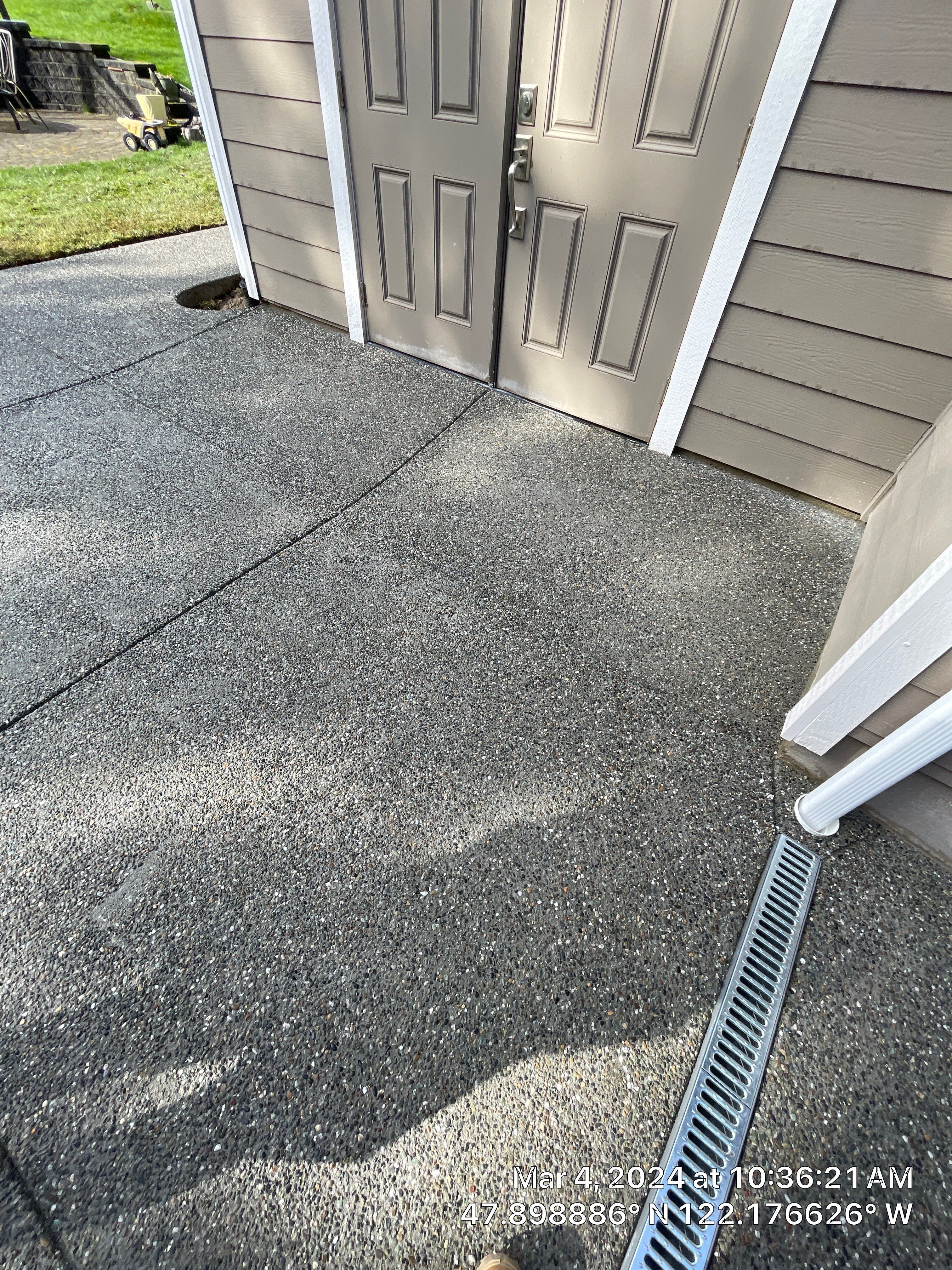 Wayne | Concrete patio & Walkway by Jireh Asphalt & Concrete Inc 