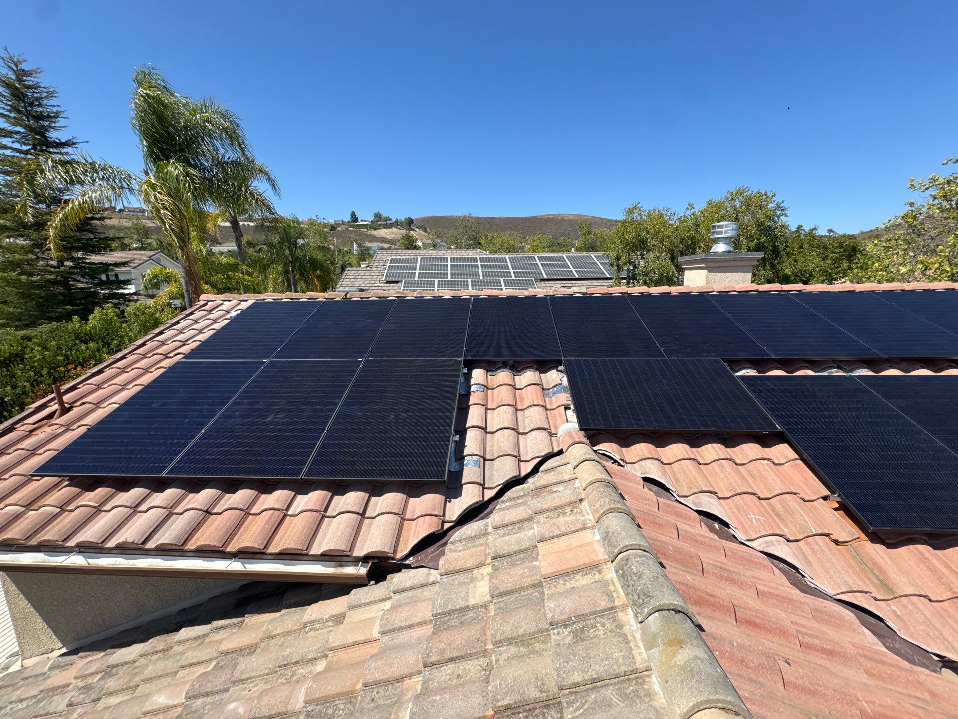 Solar and Tesla Powerwall 3 Battery Installation in Thousand Oaks by AWS Solar
