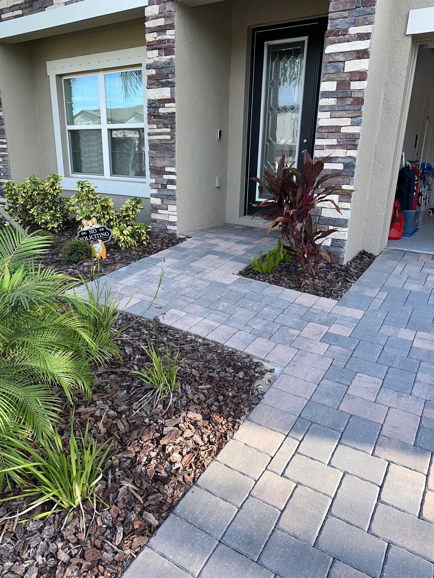 Paver Cleaning and Sealing in Berry Bay, Sun City Center by Supreme Paver Experts