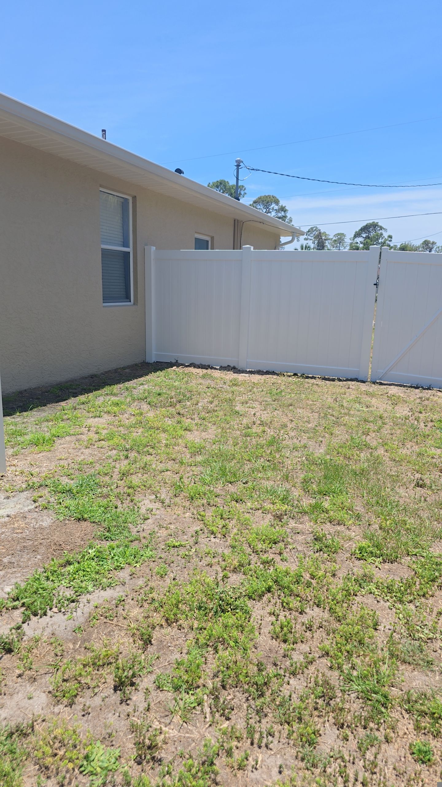 Vinyl Fence in North Port by True Fence LLC