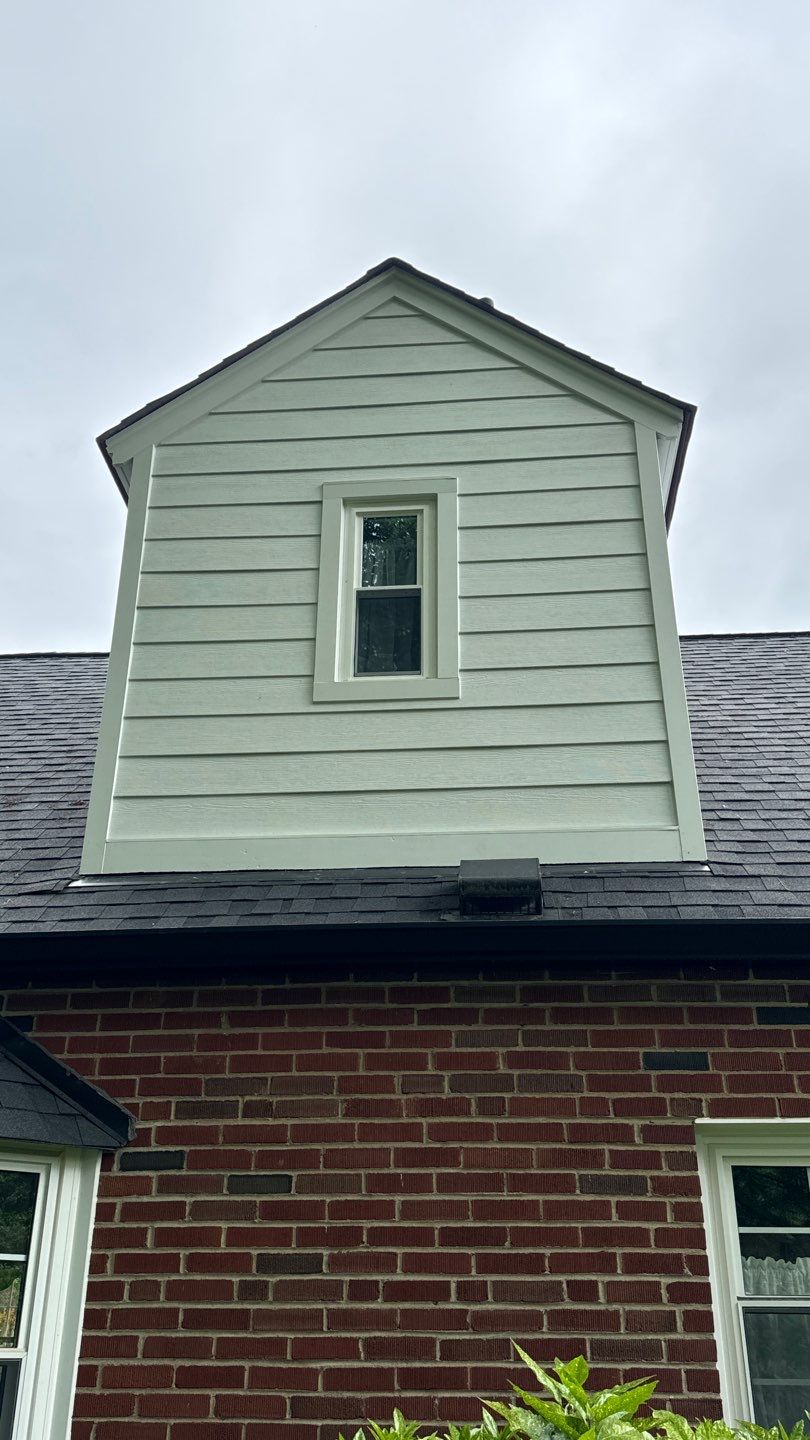 Annandale: James Hardie Siding Installation by RM Banning, Inc.