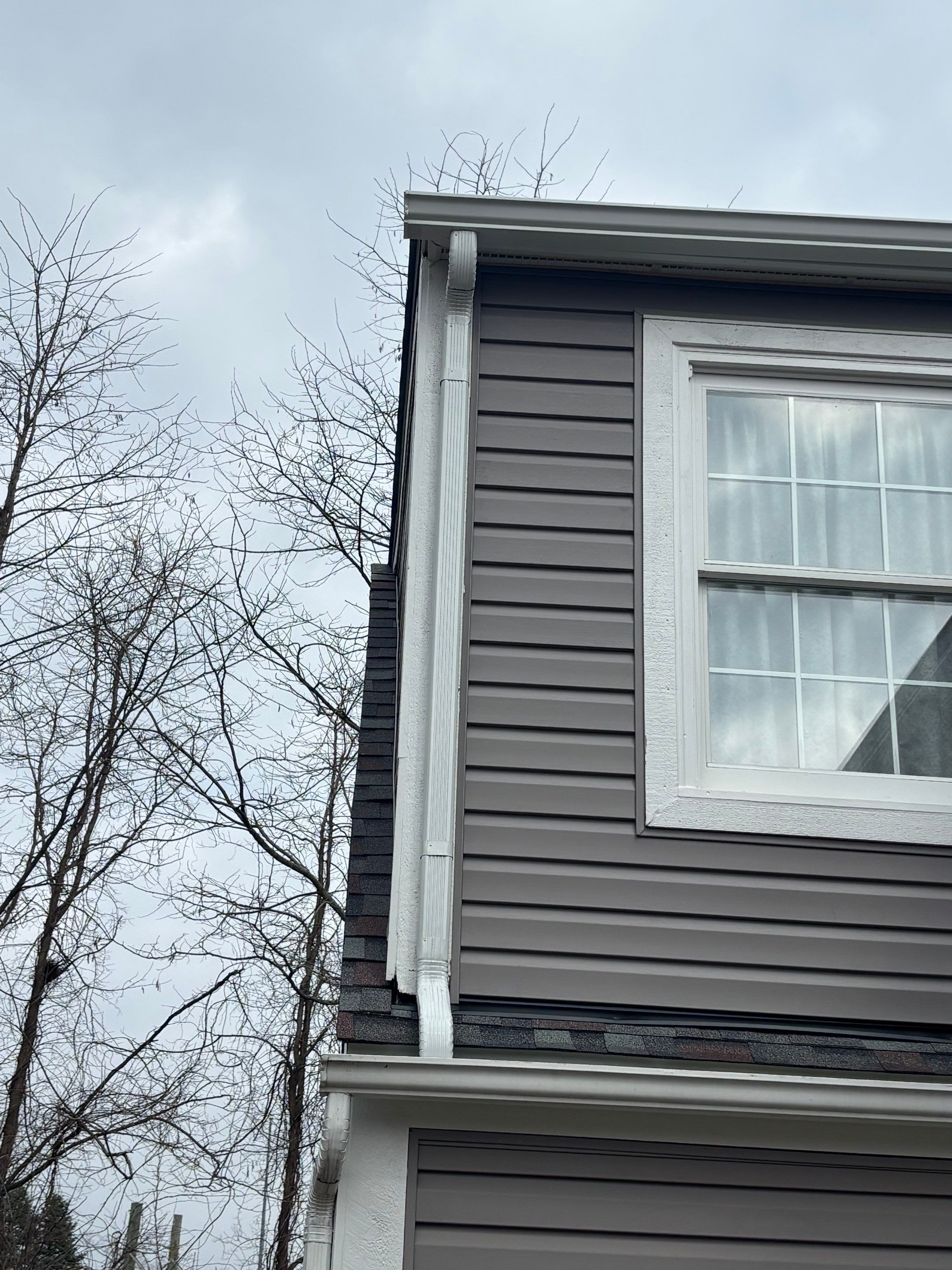 Roof Replacement using OC Duration Shingles by 180 Contractors