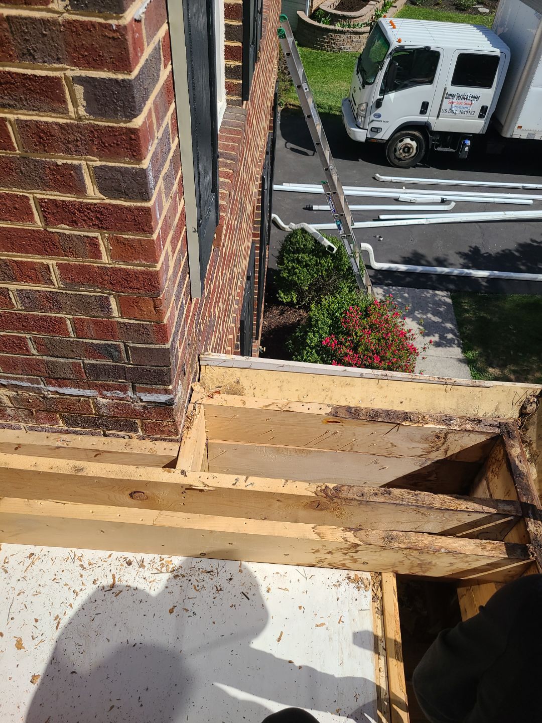 Springfield: CertainTeed Landmark Pro Designer Shingles in Max Def Charcoal Black by RM Banning, Inc.