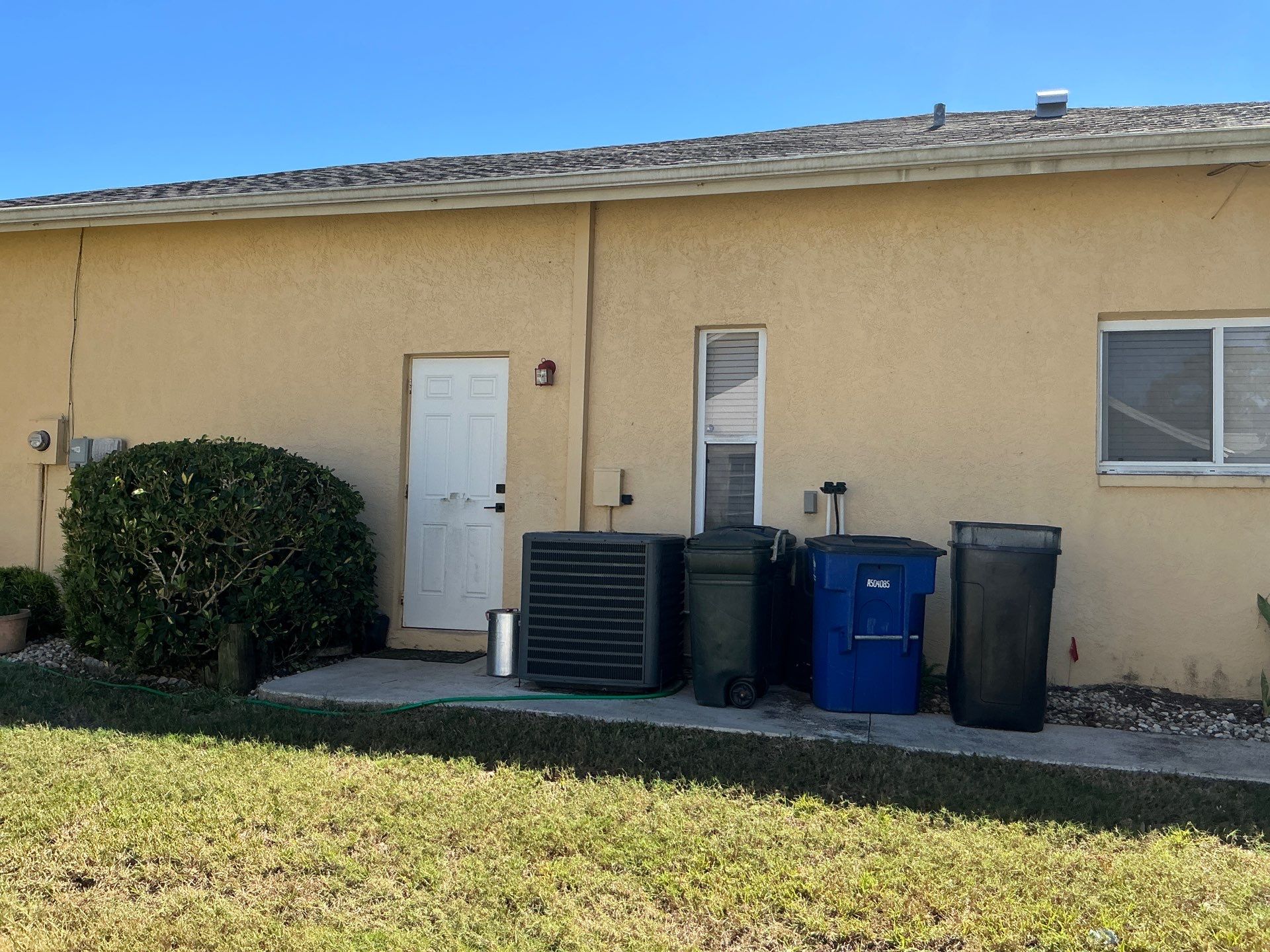 New Soffit and Fascia and Gutters in North Fort Myers FL by Gutter Professors