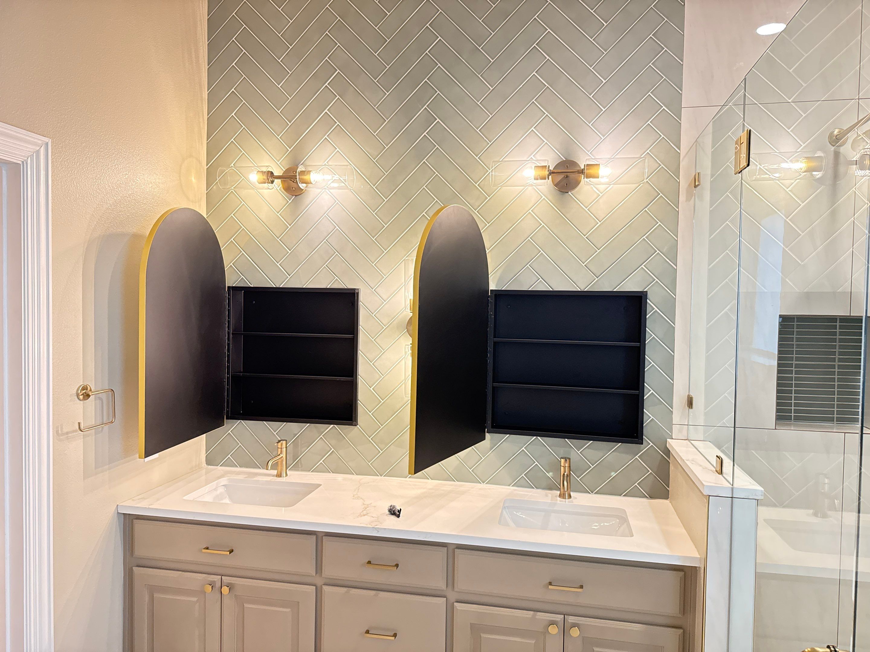 Kitchen & Primary Bath Remodel- McKinney, TX by C3 Custom Builds