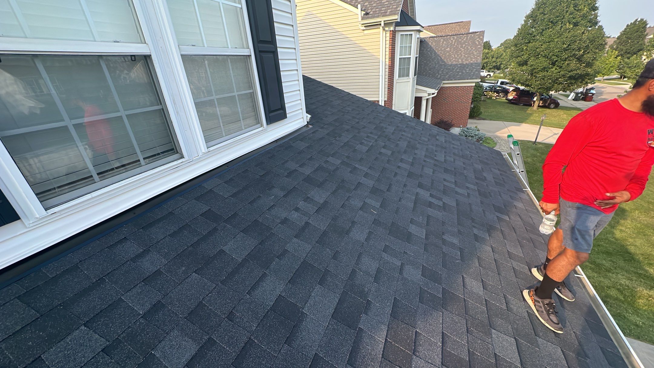 roof replacement using Onyx Black Durations by WIW Enterprises Inc