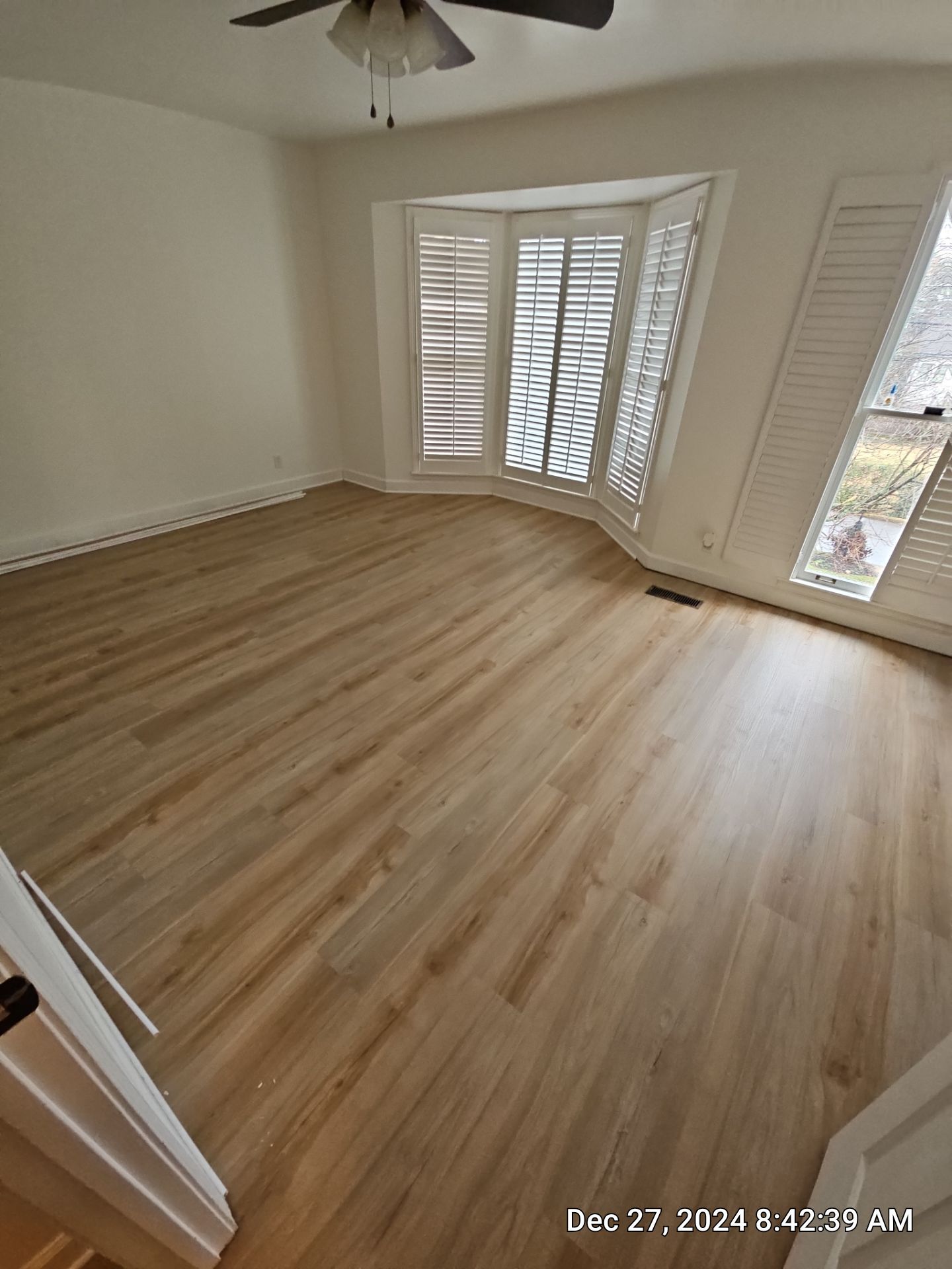 LVP installation with carpet removal by Footprints Floors of Nashville