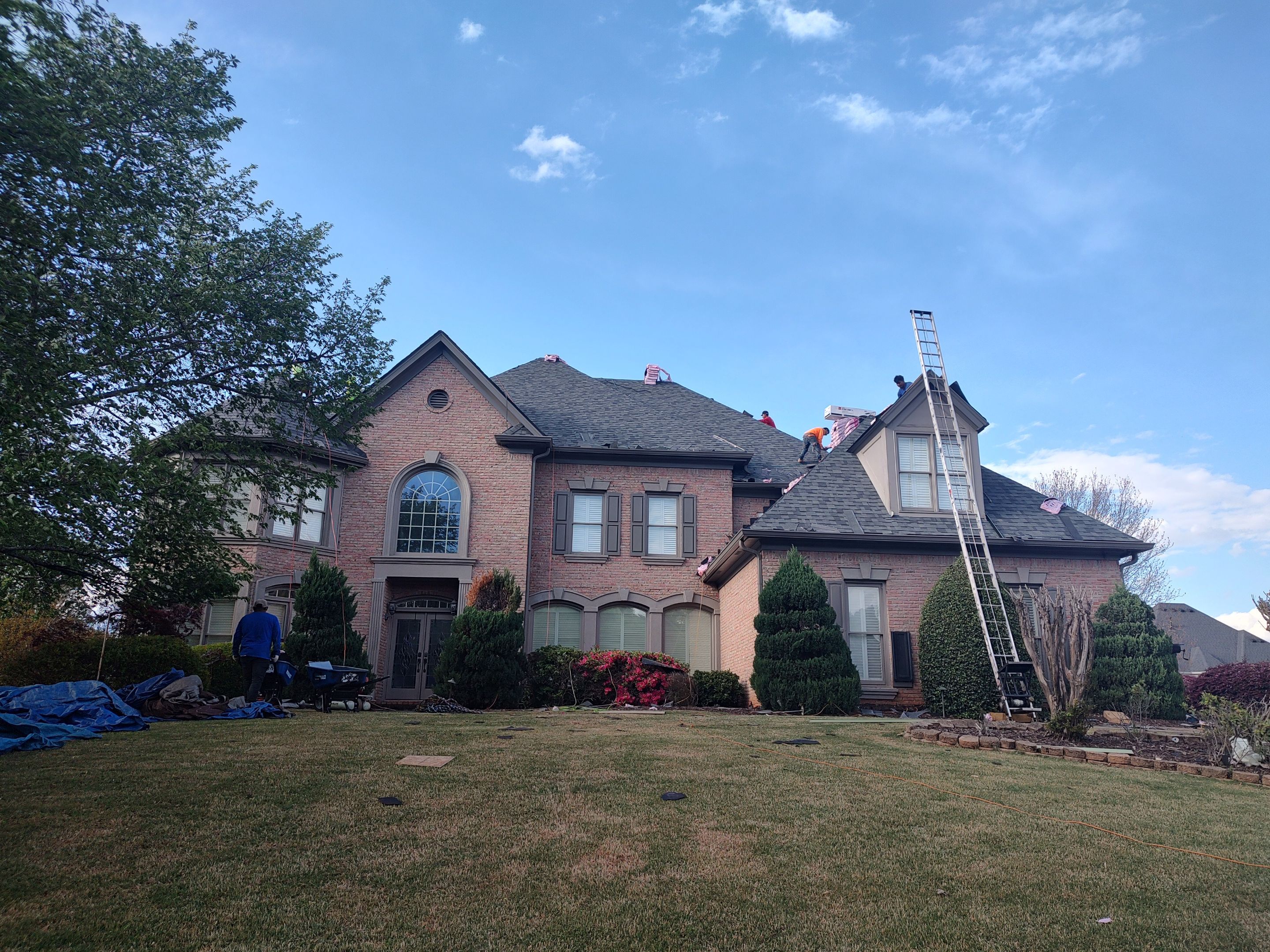 Top-Quality Williamsburg Gray Owens Corning Roof Installation in Roswell, Georgia by NBS Roofing by NBS Roofing, Inc.