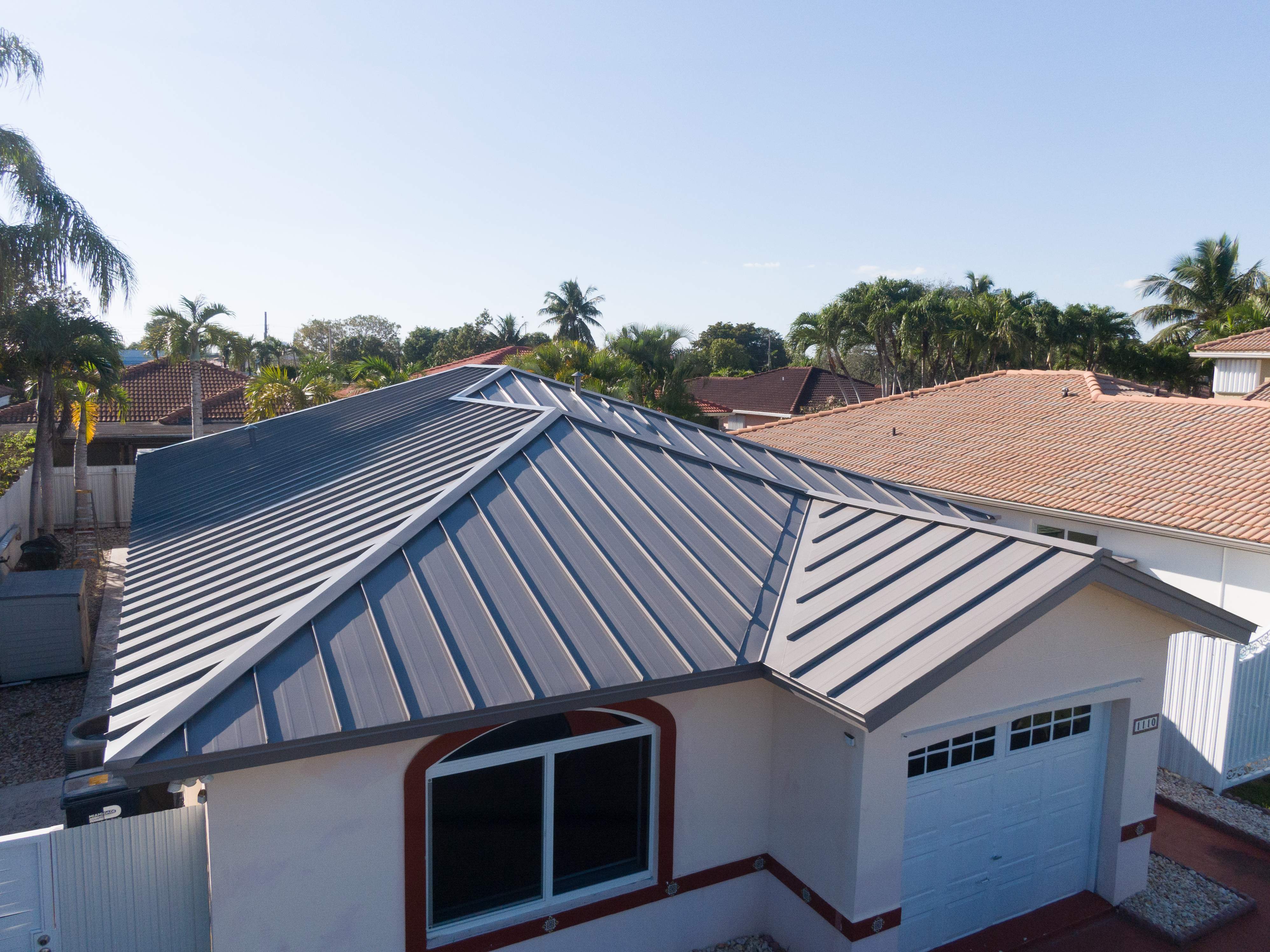 Metal Roof - Galvalume - Slate Gray by Istueta Roofing