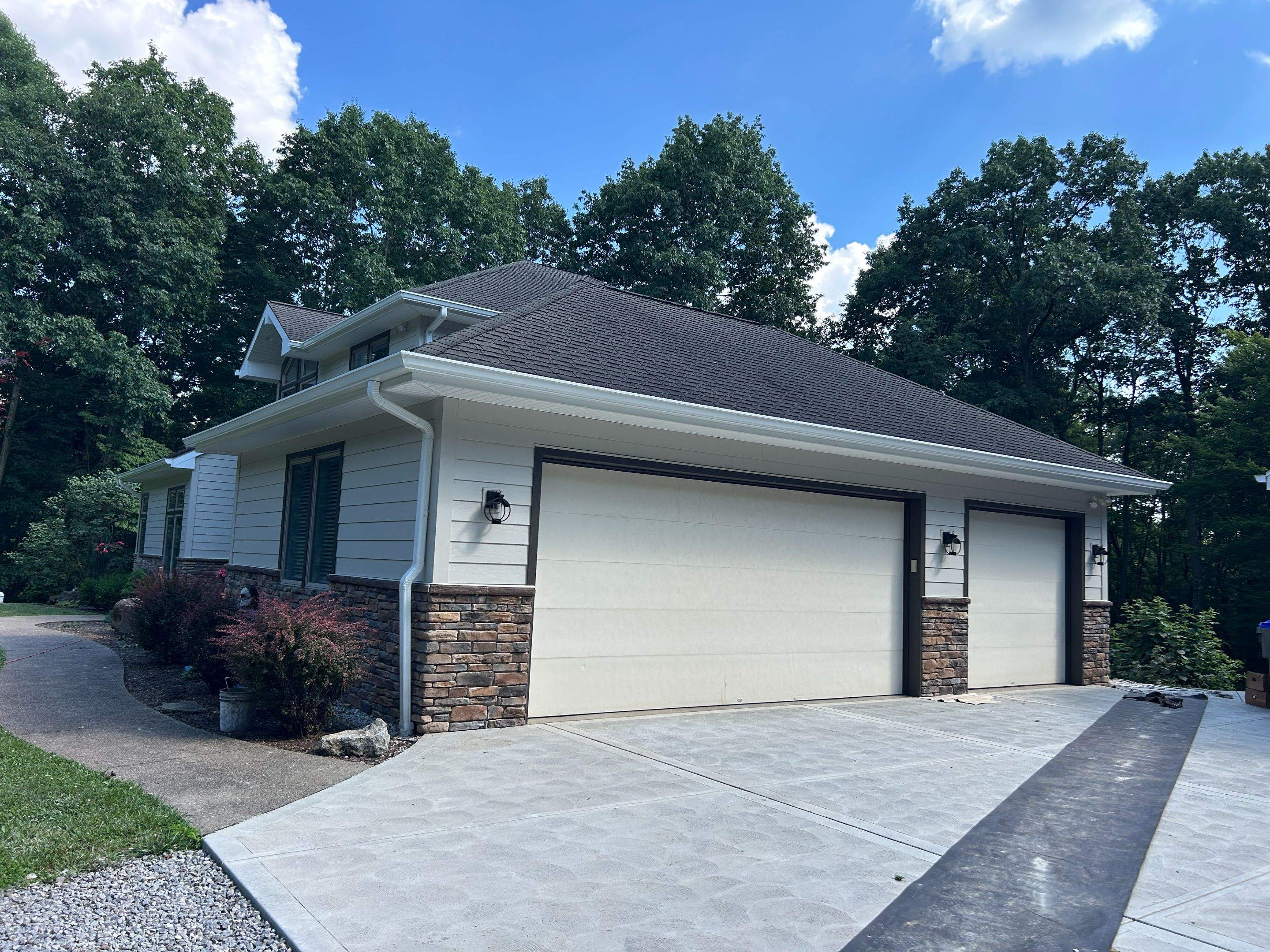 Complete Home and Siding Renovation in Mars, PA by Ideal Siding Pittsburgh