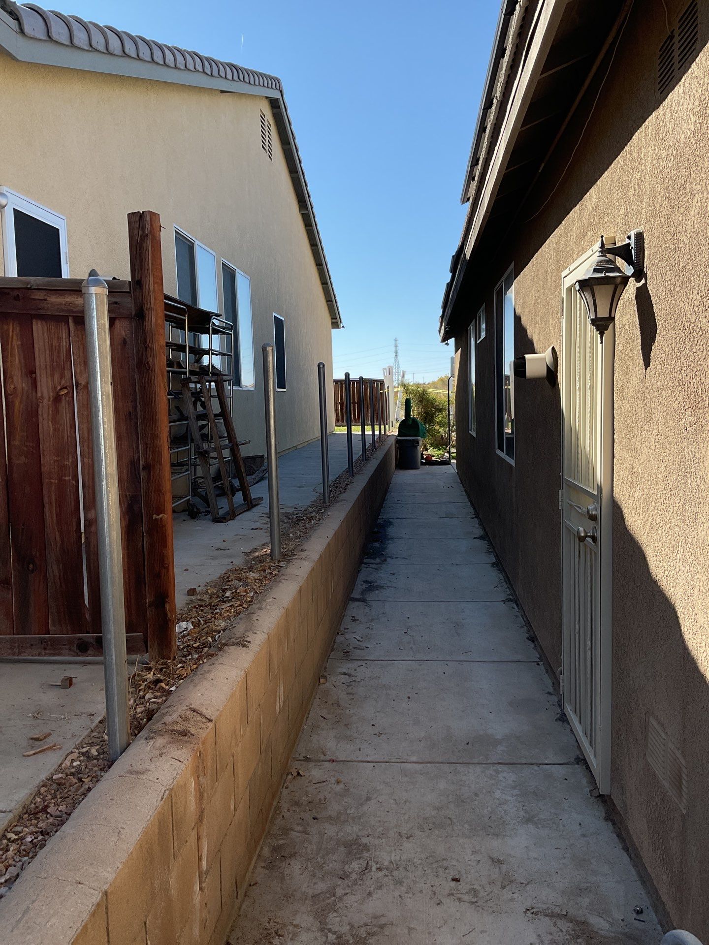 Fence Installation using Vinyl by Fence Guys Inc. 