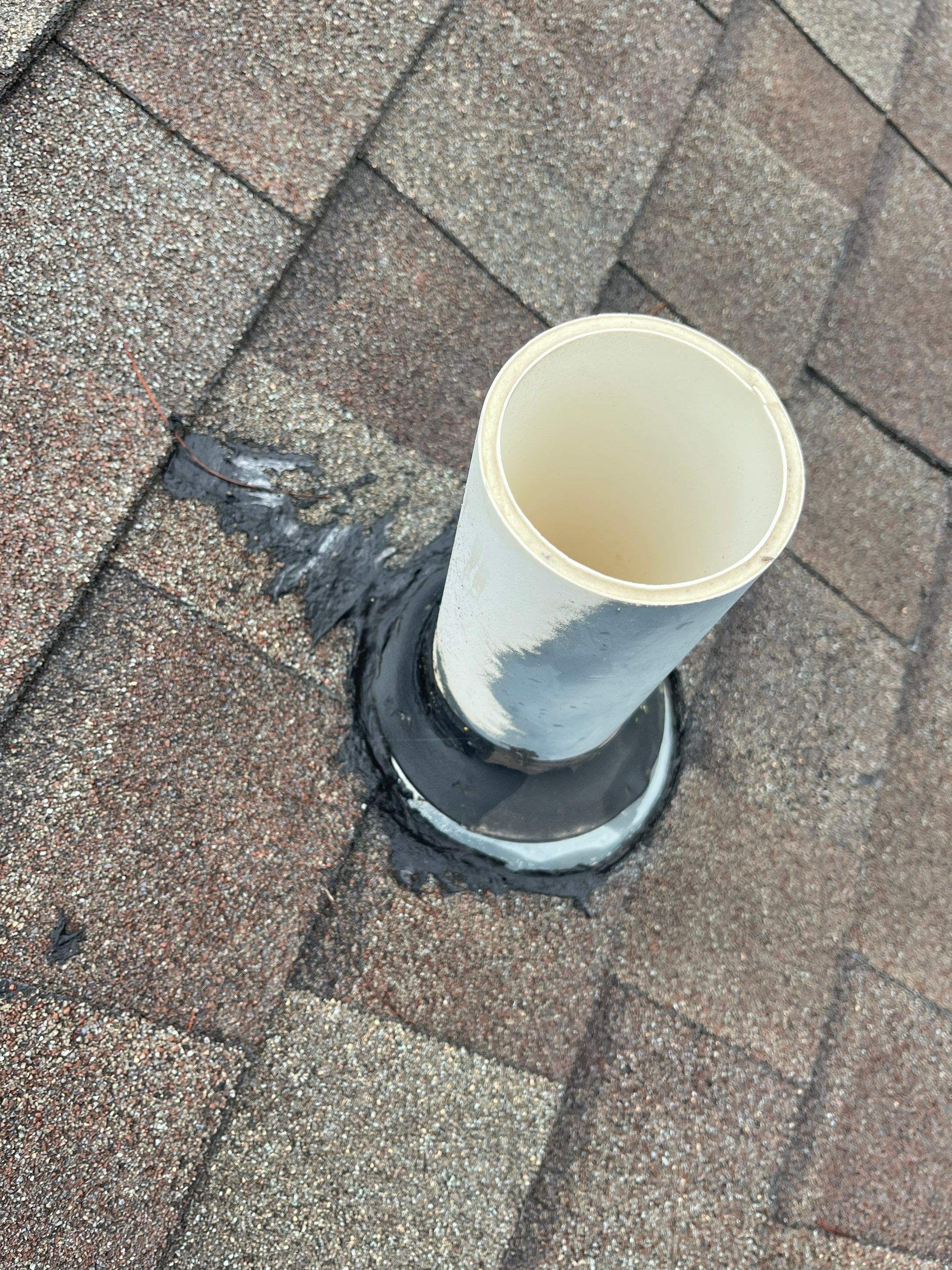 Architectural Shingle Roof Replacement and Skylight Installation in Hot Springs Village by Temple Roofing and Exteriors