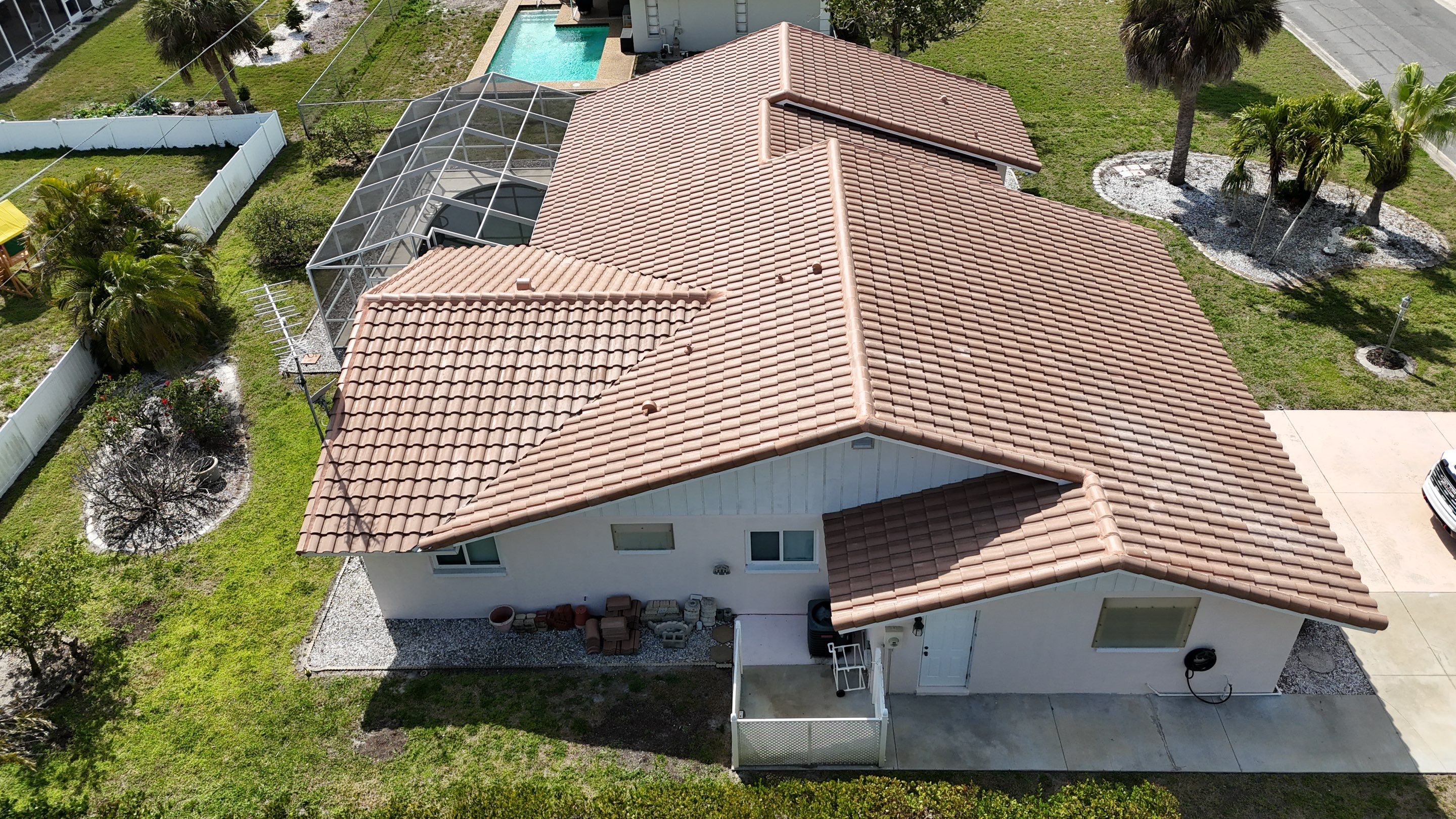 Roof Replacement in Nokomis, FL by Steadfast Roofing 